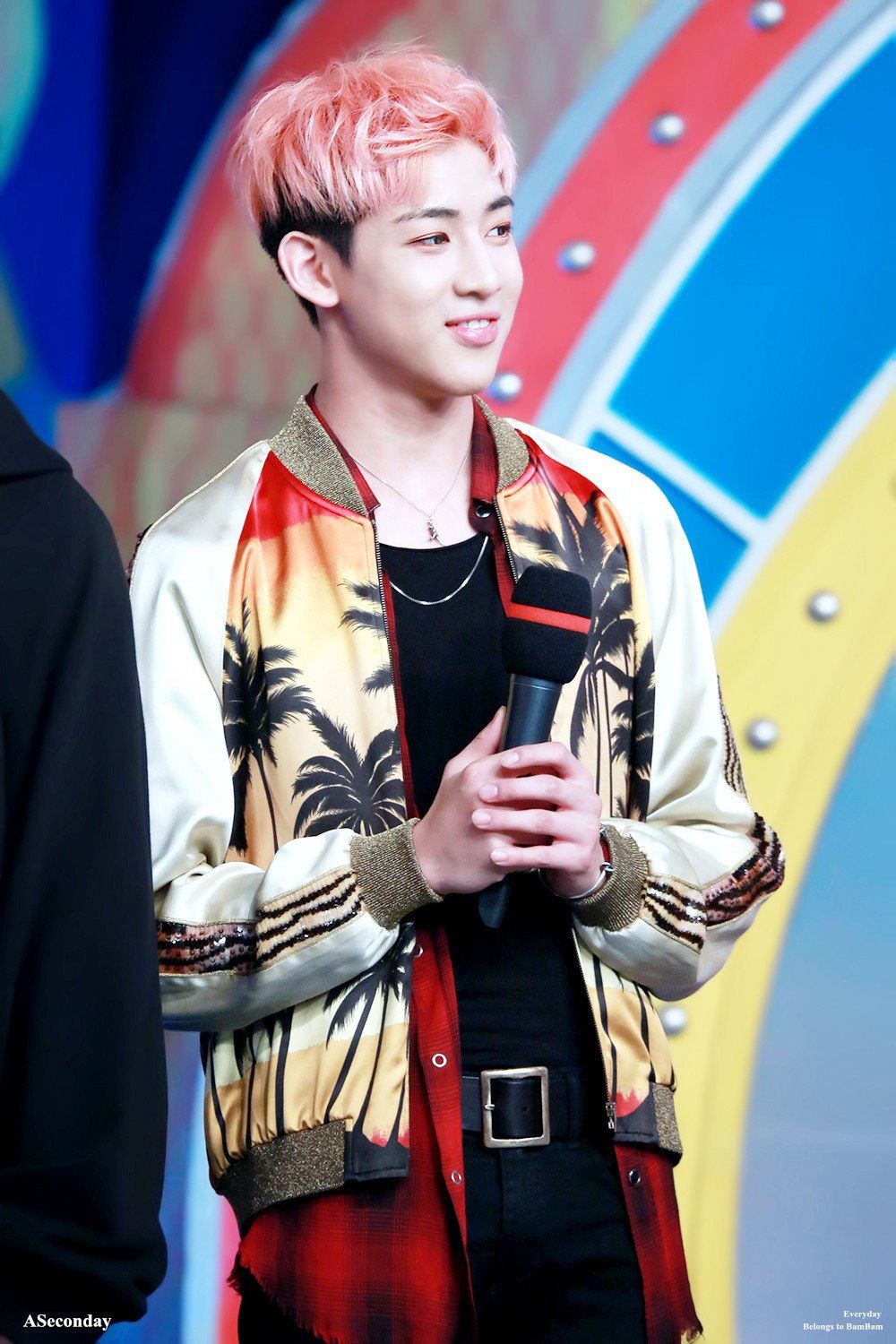 Saint Laurent Paris Saint Laurent Palm Tree / Sunset Jacket (Runway Sample) Size US S / EU 44-46 / 1 - 8 Thumbnail