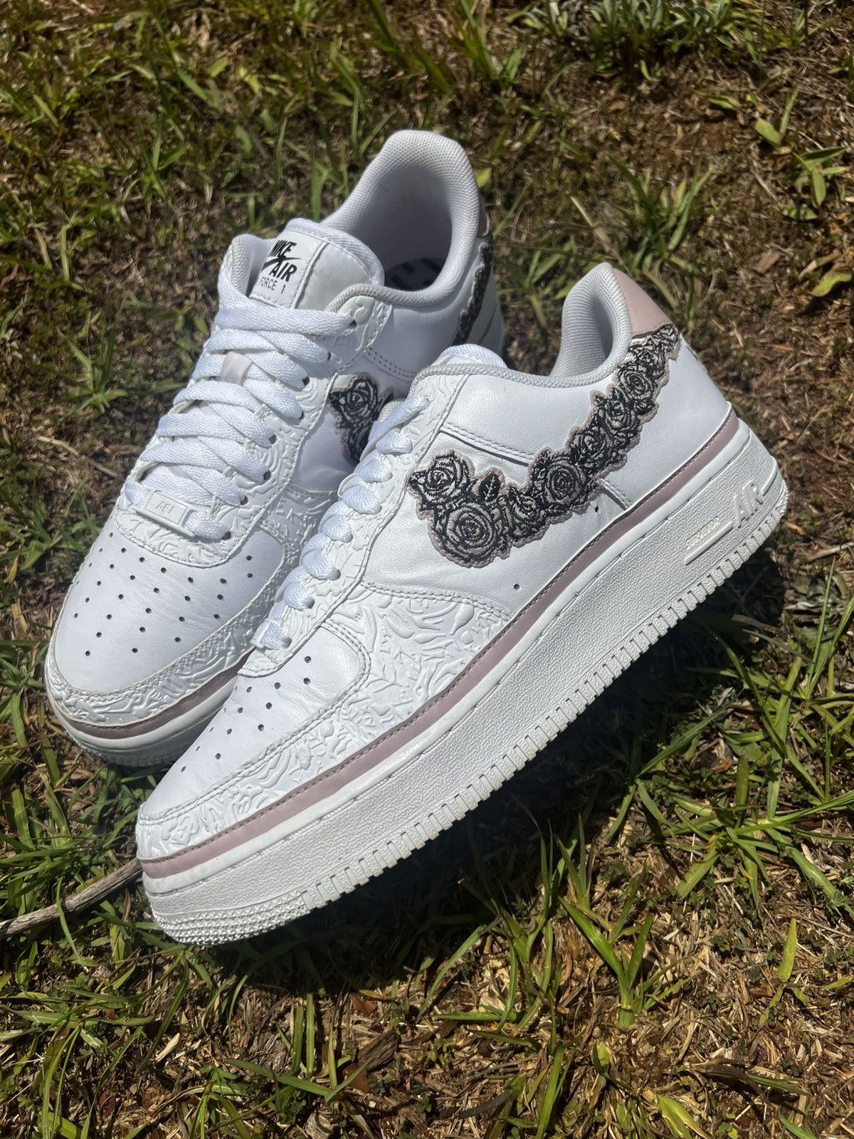 Nike CLEAN Nike AF1 Low size 8.5 Mens Doernbecher 2019 Air Force Size US 8.5 / EU 41-42 - 1 Thumbnail