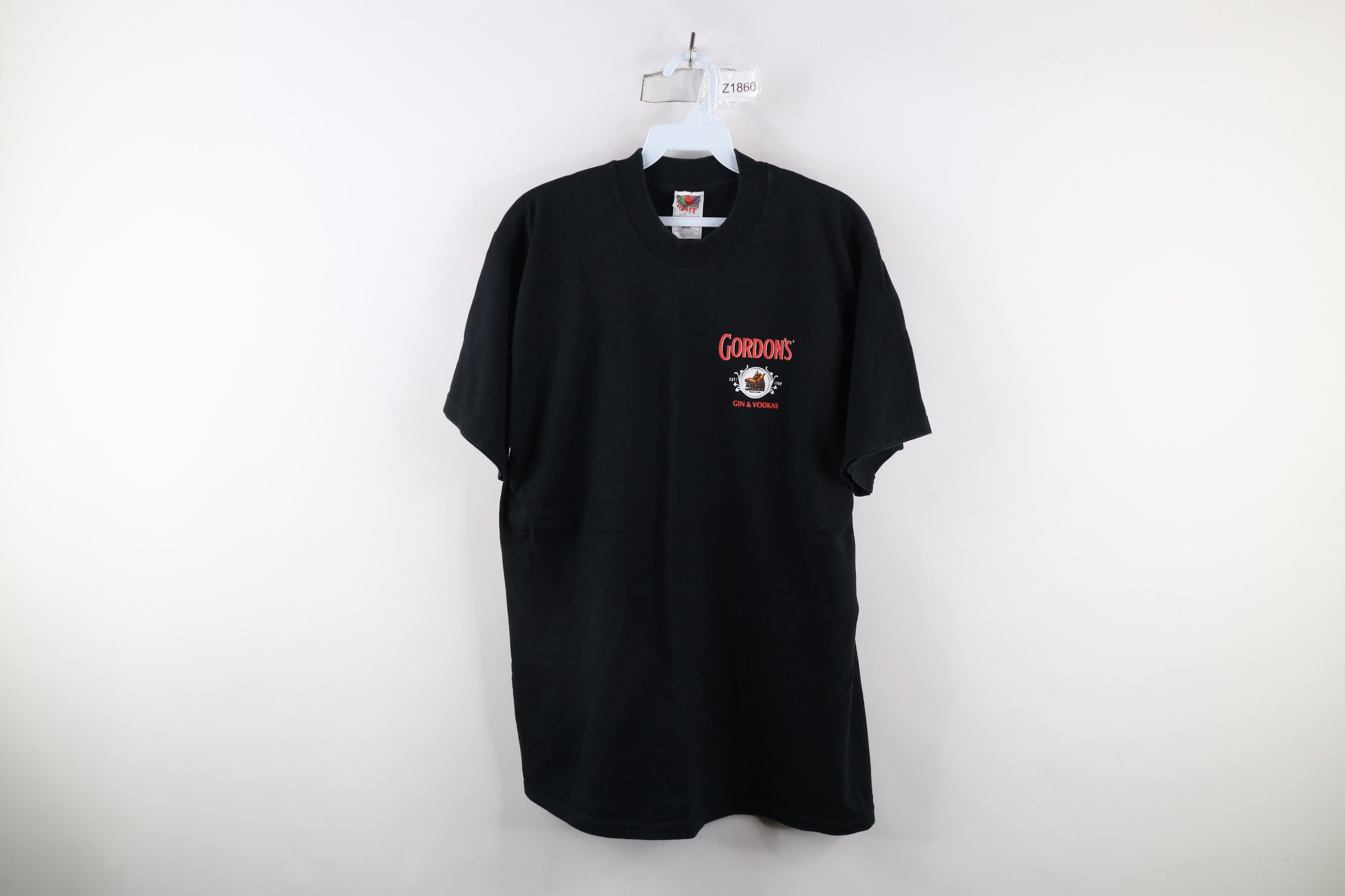 Vintage Vintage 90s Spell Out Gordons Gin and Vodkas T-Shirt Black Size US L / EU 52-54 / 3 - 1 Thumbnail