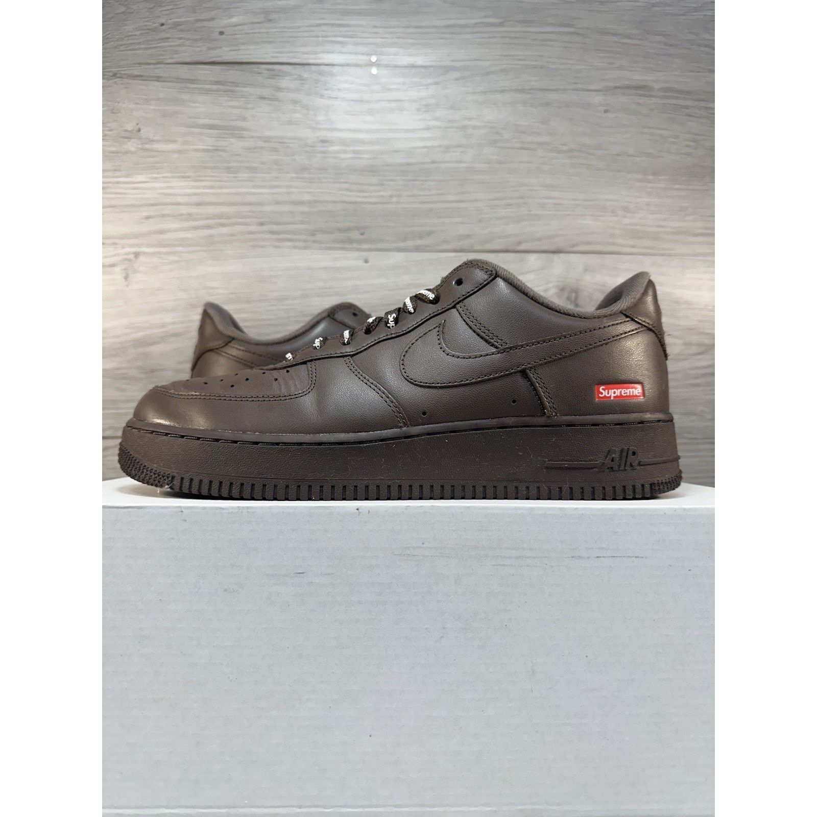 Nike × Supreme Supreme x Air Force 1 Low Box Logo Baroque Brown - Size 9.5 Size US 9.5 / EU 42-43 - 1 Thumbnail