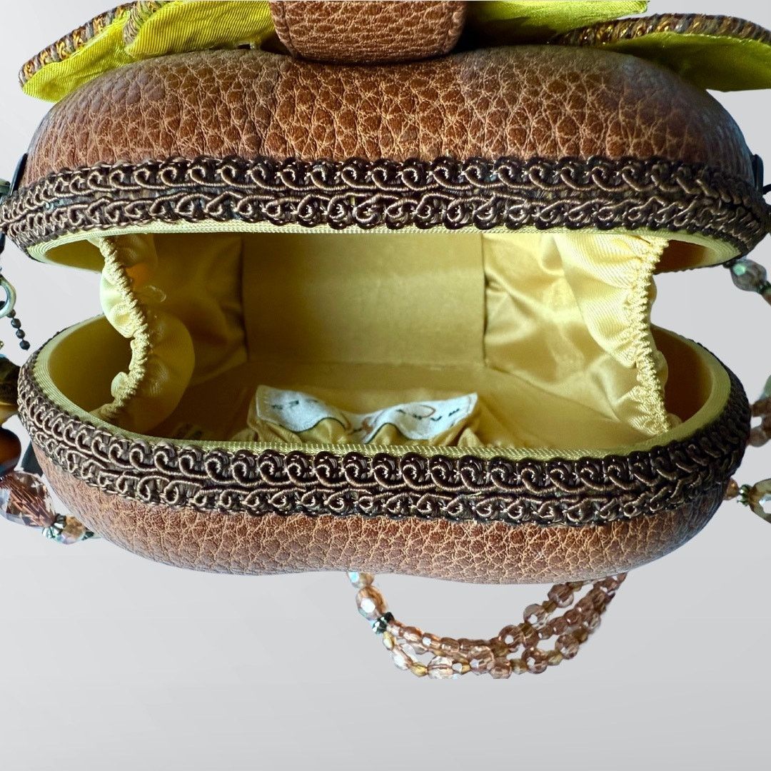Mary Frances Mary Frances Bee Happy Beaded Crystals & Gems Leather Purse Size ONE SIZE - 8 Thumbnail