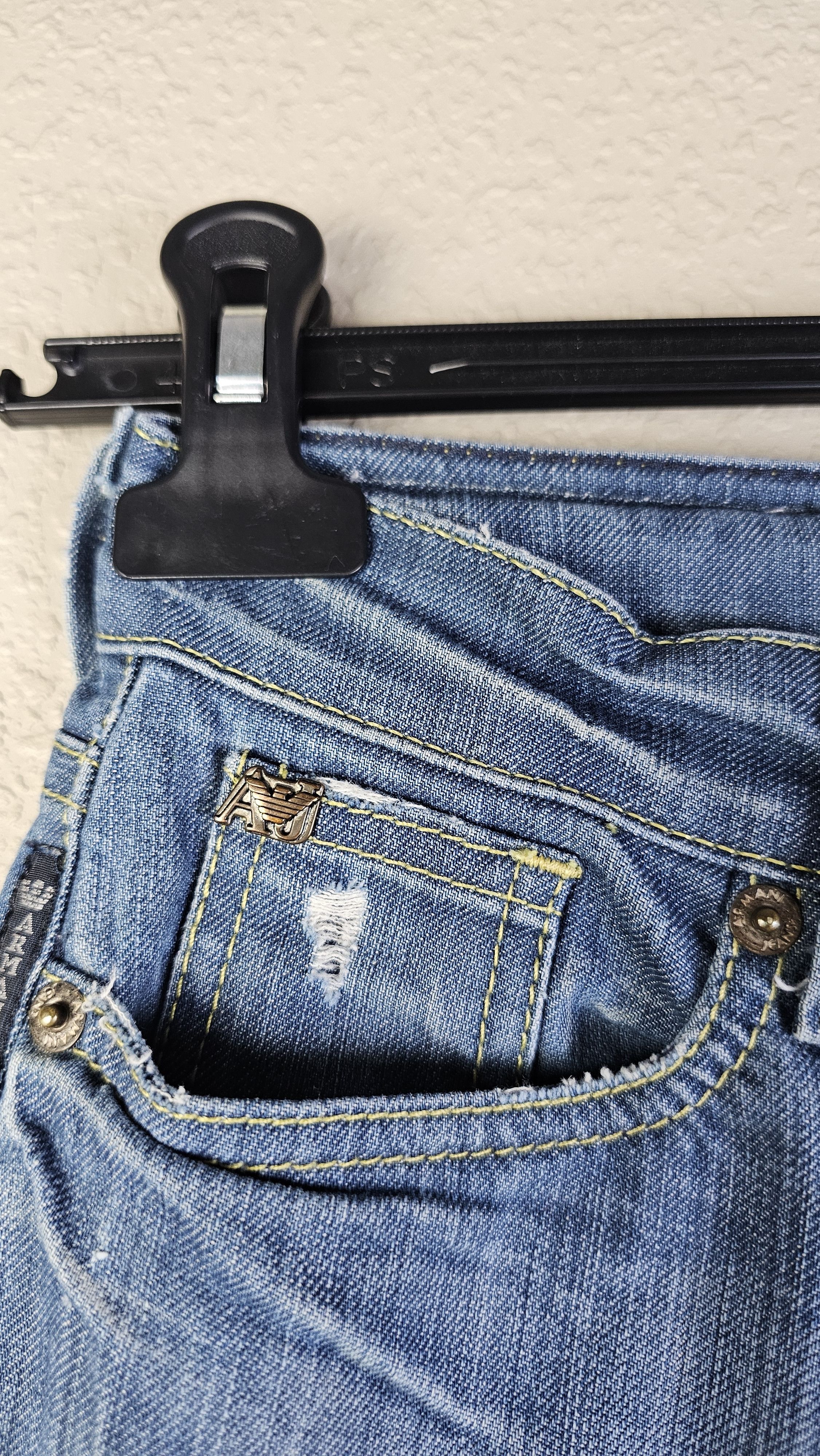 Armani Armani Jeans Vintage 006 High Rise Denim Italy Indigo 26 Size 26" / US 2 / IT 38 - 5 Thumbnail