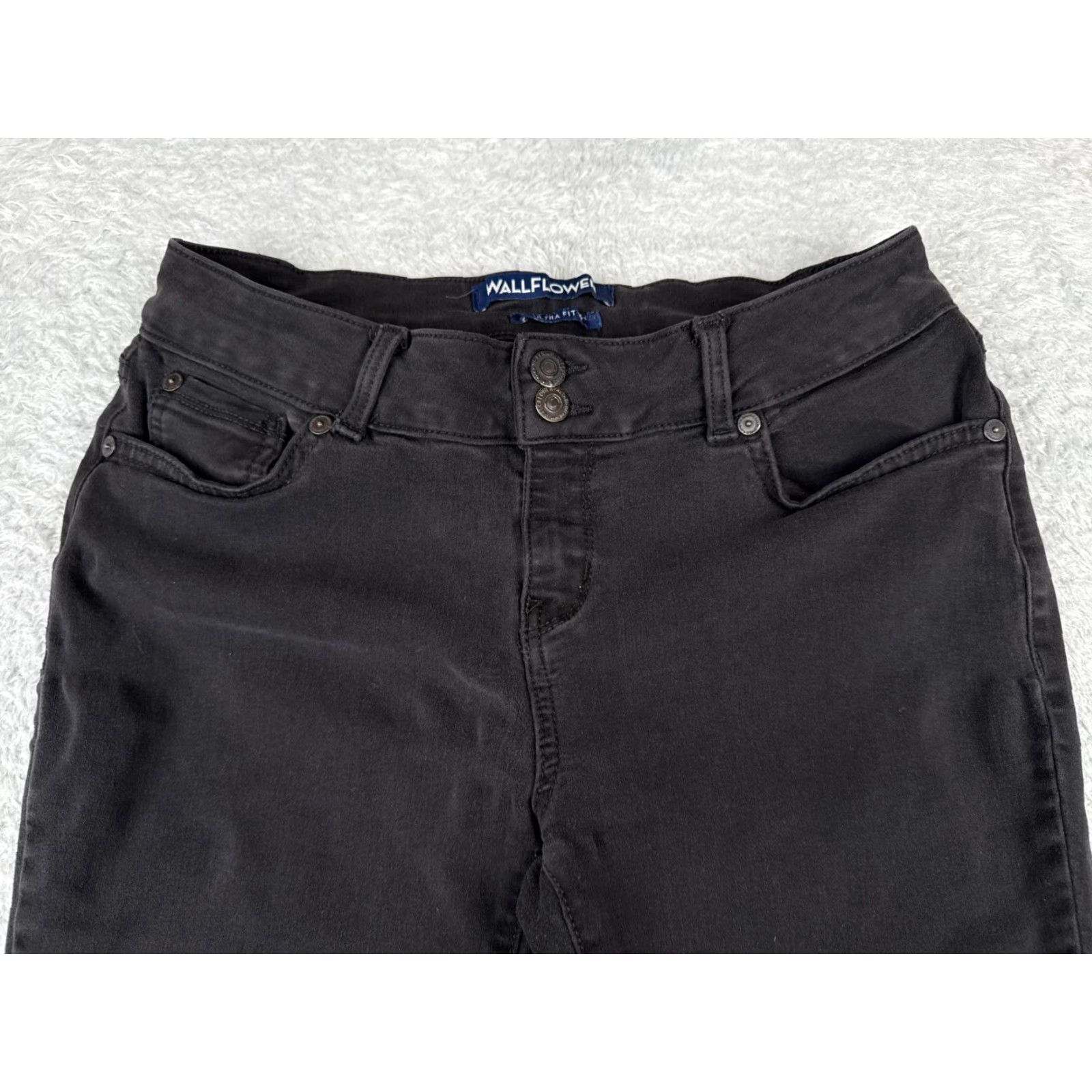 Vintage Wallflower Jeans Juniors 13 Black Denim Skinny Ultra Fit Zip 28x25 5-Pocket Distressed Cotton Blend Womens 90s? Size 34" / US 12 / IT 48 - 4 Thumbnail