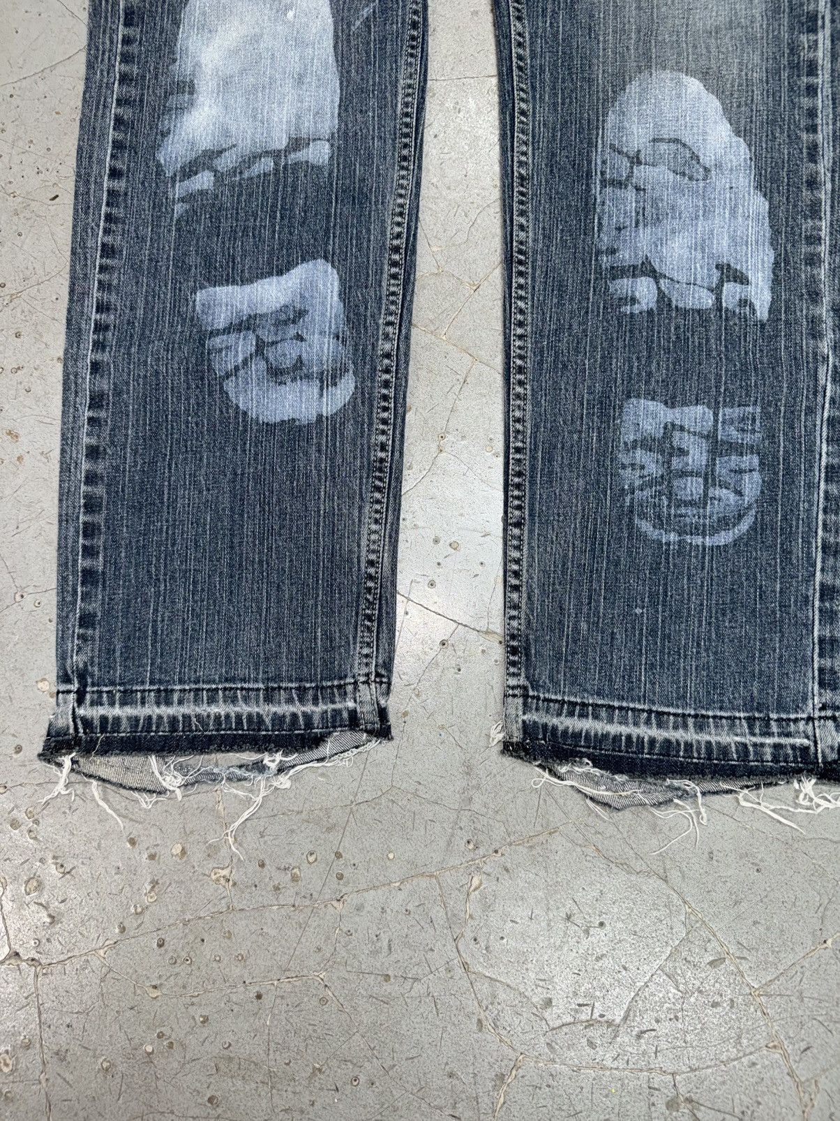 Levi's Vintage Clothing Levis 505 Paint Boot Print Distressed Jeans Size US 34 / EU 50 - 3 Thumbnail