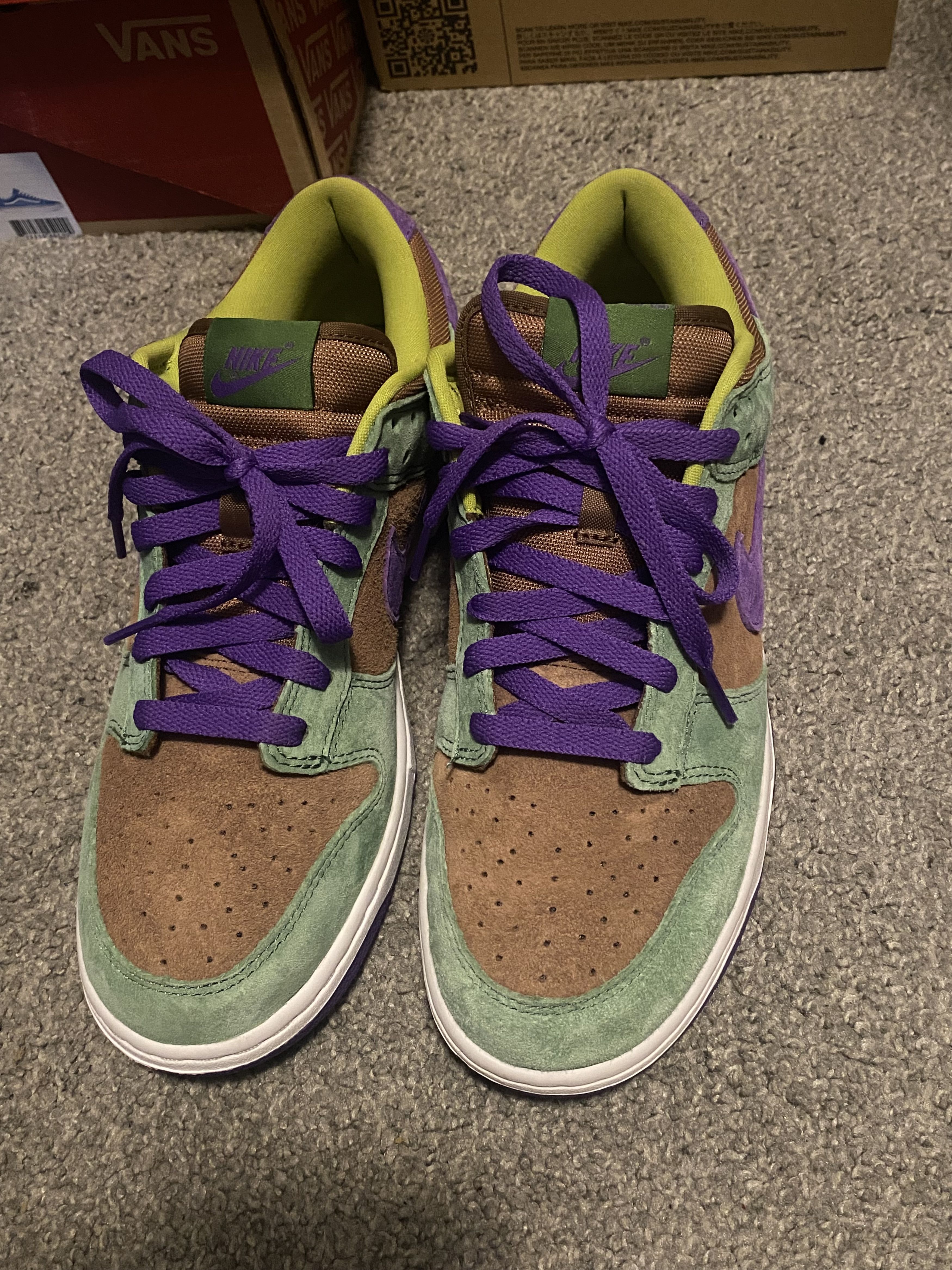 Nike Nike Dunk Veneer Size US 8 / EU 41 - 2 Thumbnail