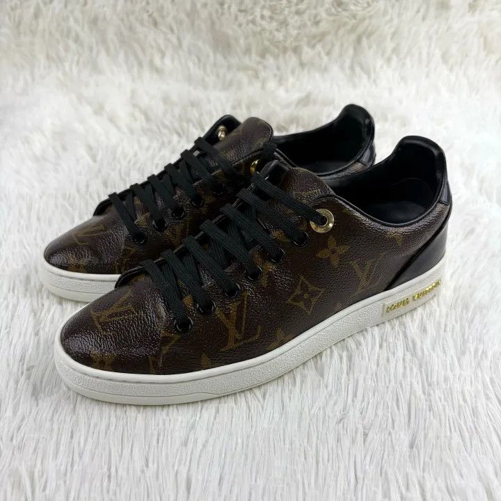 Louis Vuitton Frontrow Monogram Low-top Fashion Sneakers 0079