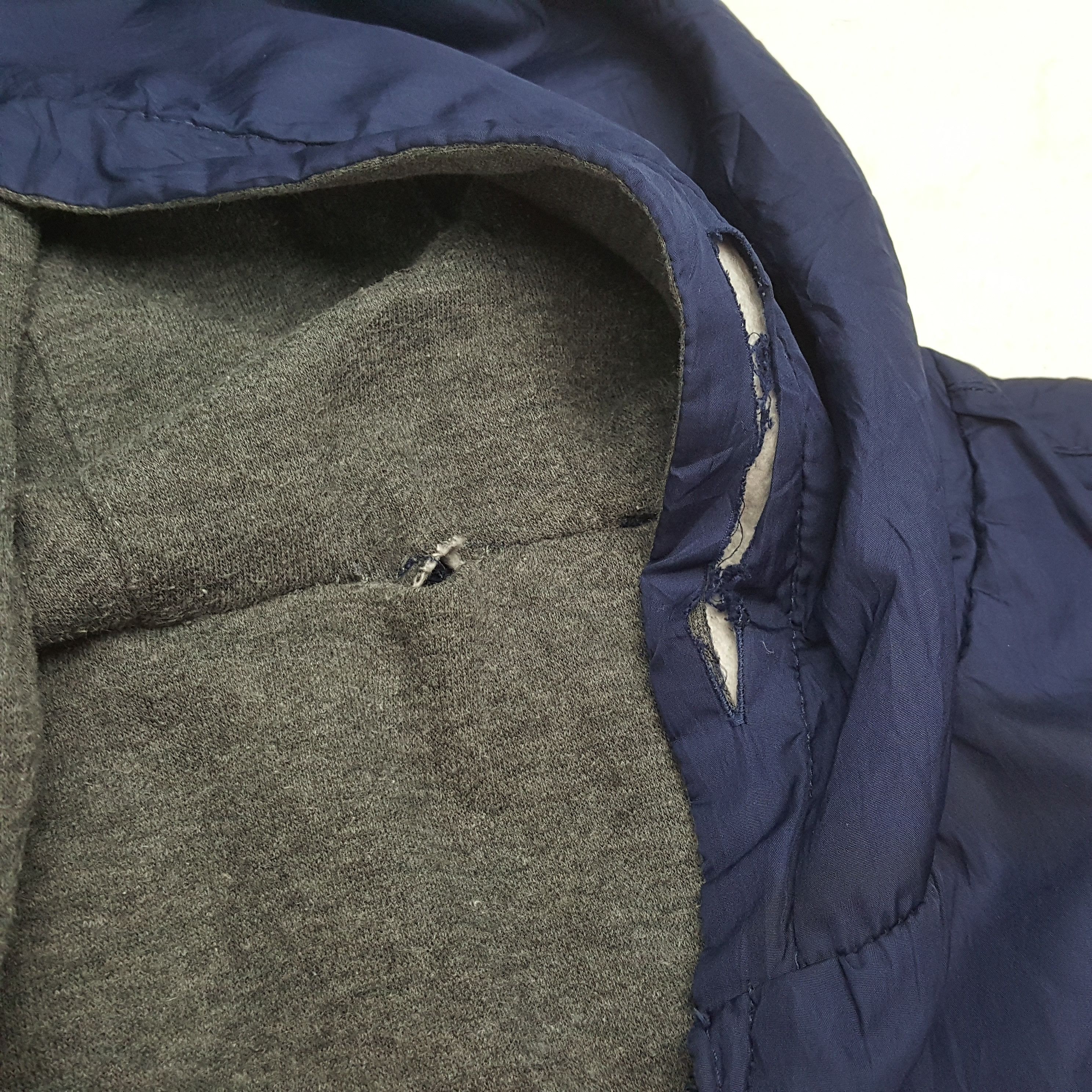 NFL × Vintage Vintage NEW ENGLAND PATAIOTS NFL Team Hoodies C288N2 Size US XL / EU 56 / 4 - 11 Thumbnail