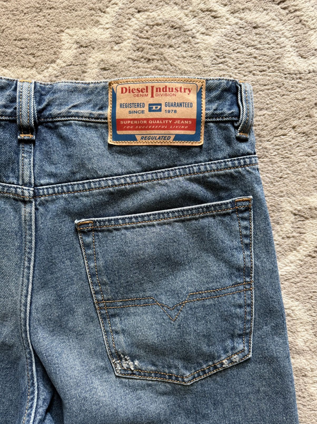 Diesel Diesel 2001 Relaxed Jeans Low Waist D-Macro Size US 30 / EU 46 - 6 Thumbnail