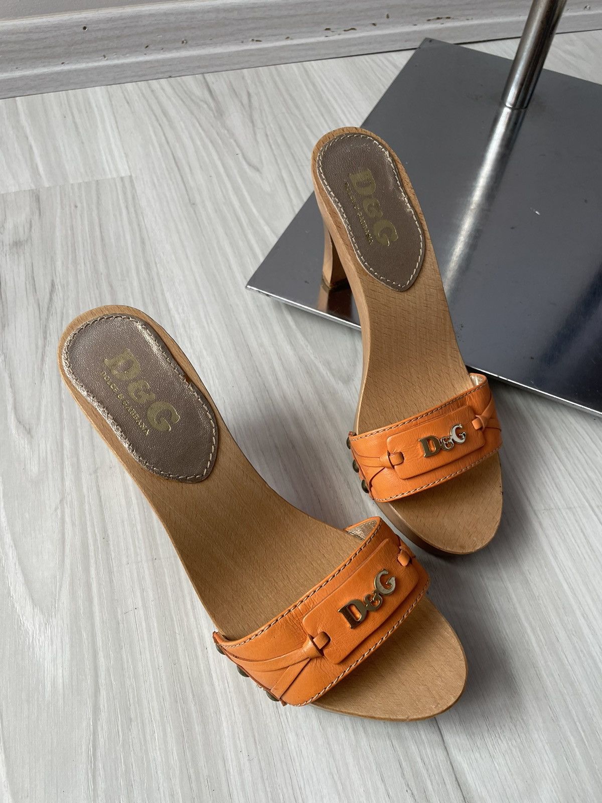 Dolce & Gabbana Dolce Gabbana mules Size US 6.5 / IT 36.5 - 19 Thumbnail