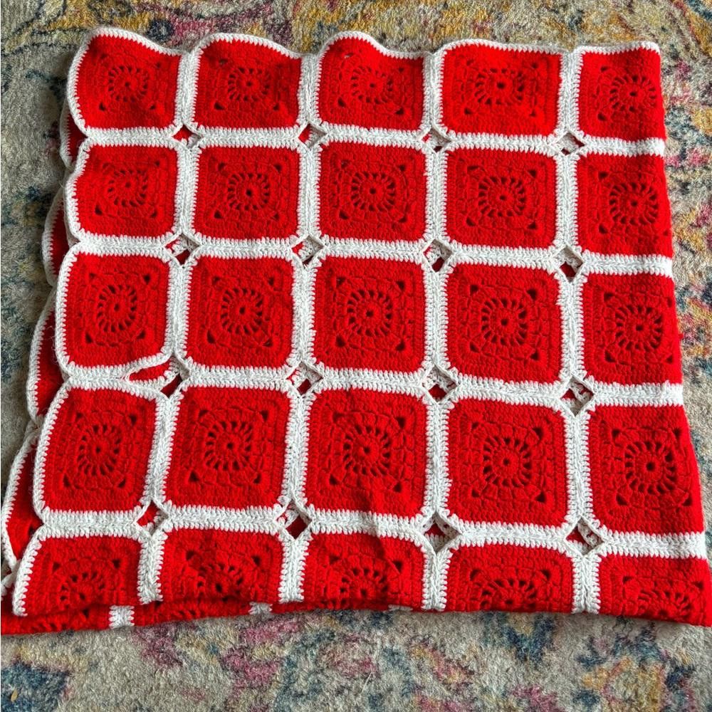 Designer Crochet Red and White Throw Blanket perfect for Christmas Size ONE SIZE - 1 Thumbnail