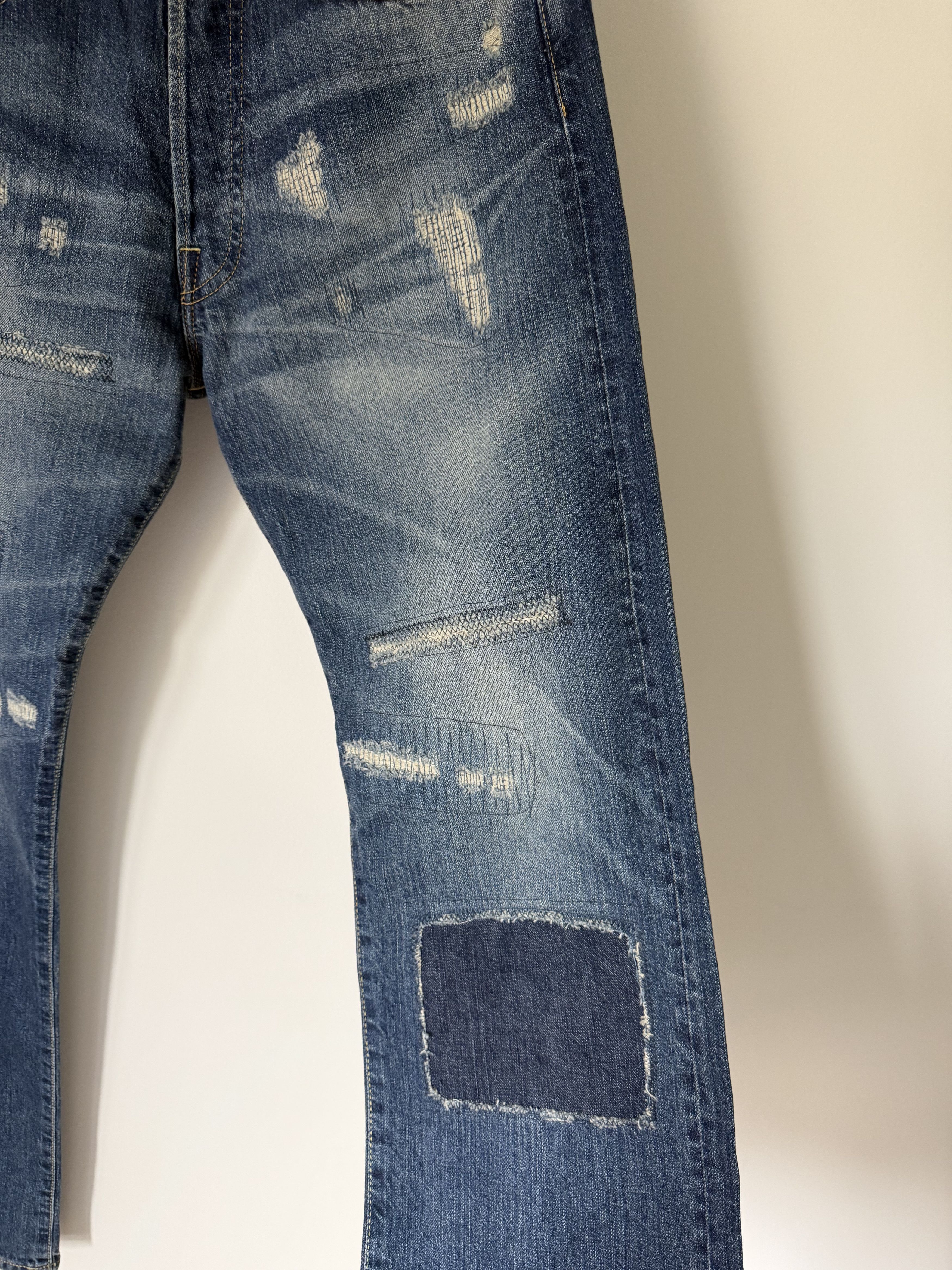 Junya Watanabe Junya Watanabe Distressed Selvedge Jeans in Indigo Size US 31 - 5 Thumbnail