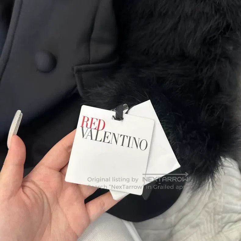 Valentino Valentino Fur sleeves patched wool top Size S / US 4 / IT 40 - 6 Thumbnail