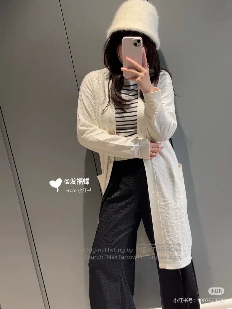 Hermes Hermes White Pig Nose Subtle Logo Long Cardigan Size XS / US 0-2 / IT 36-38 - 6 Thumbnail
