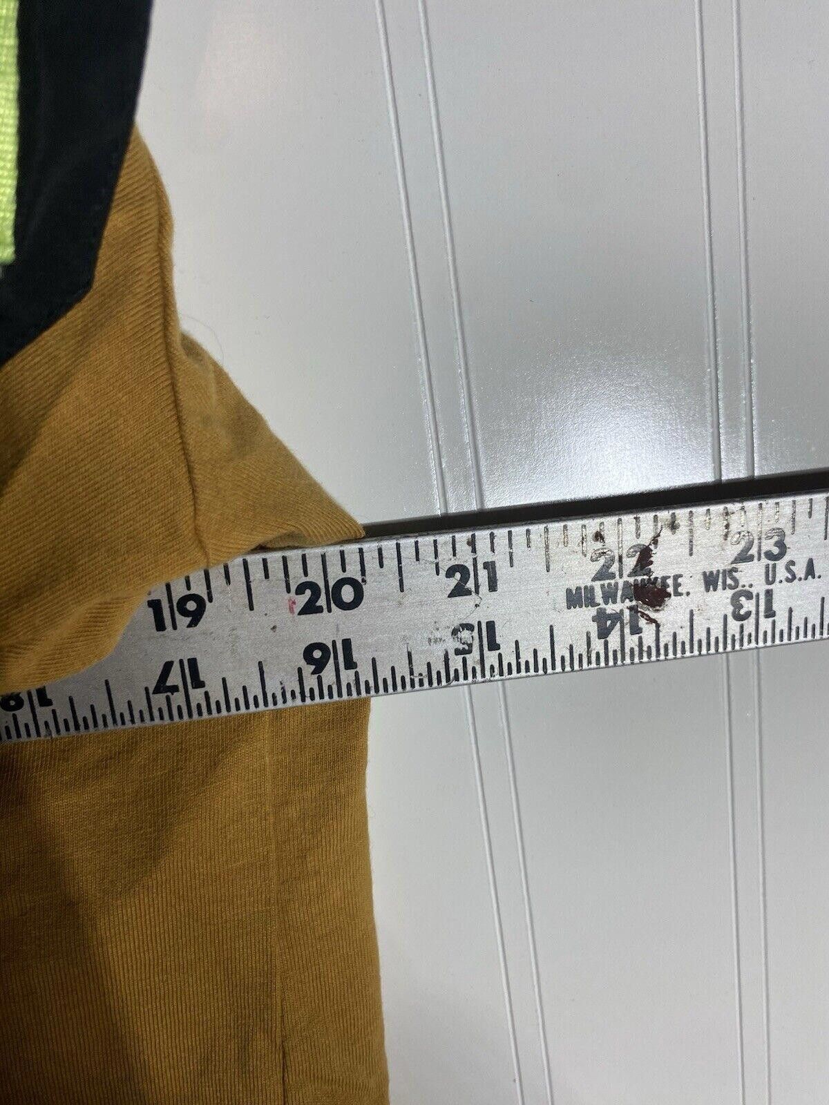Taylor Stitch Switch Remarkable T-Shirt Mens Large Buckle Straps Pockets Size US L / EU 52-54 / 3 - 5 Thumbnail