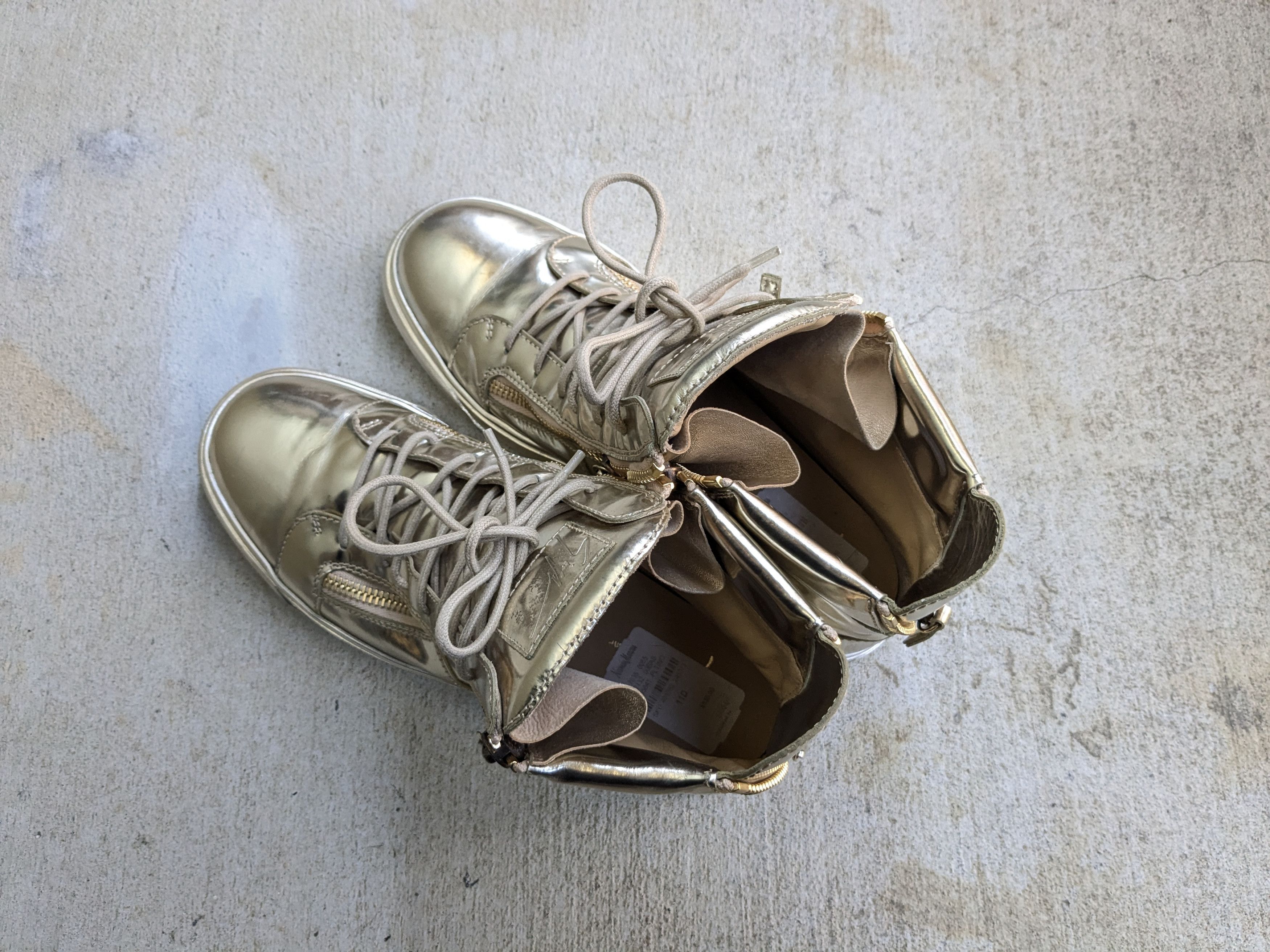 Giuseppe Zanotti Giuseppe Zanotti High Tops Gold Metallic 11 44 Size US 11 / EU 44 - 18 Thumbnail