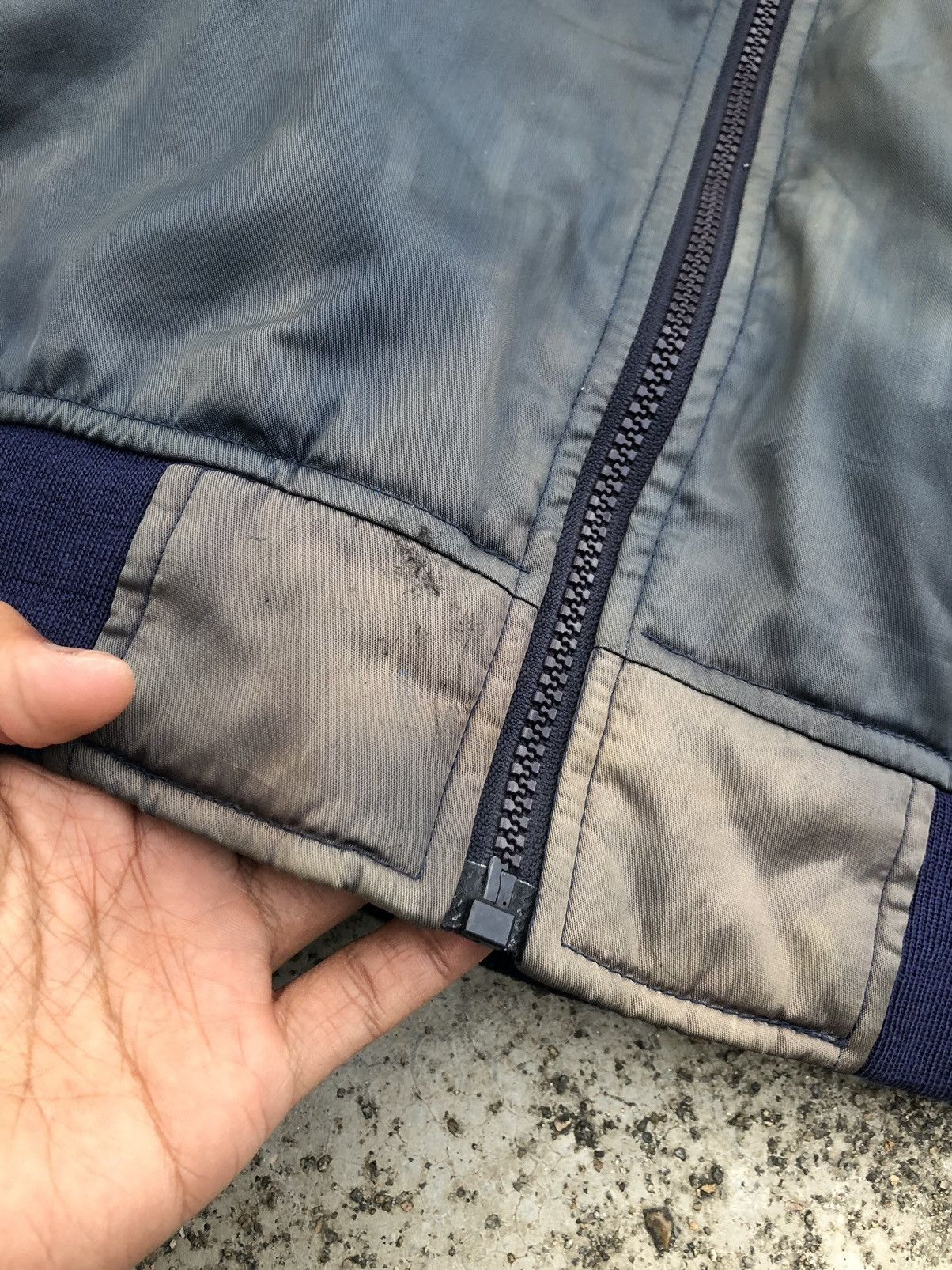 Vintage SUN FADED VINTAGE YOKOHAMA BOMBER/FLIGHT JACKET Size US L / EU 52-54 / 3 - 2 Thumbnail