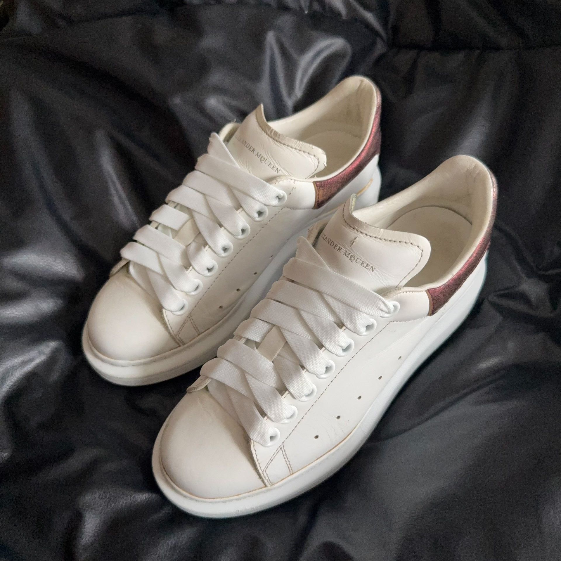 Alexander McQueen Alexander McQueen Red Lowtop Sneakers 37.5 Women Size US 6.5 / IT 36.5 - 1 Thumbnail