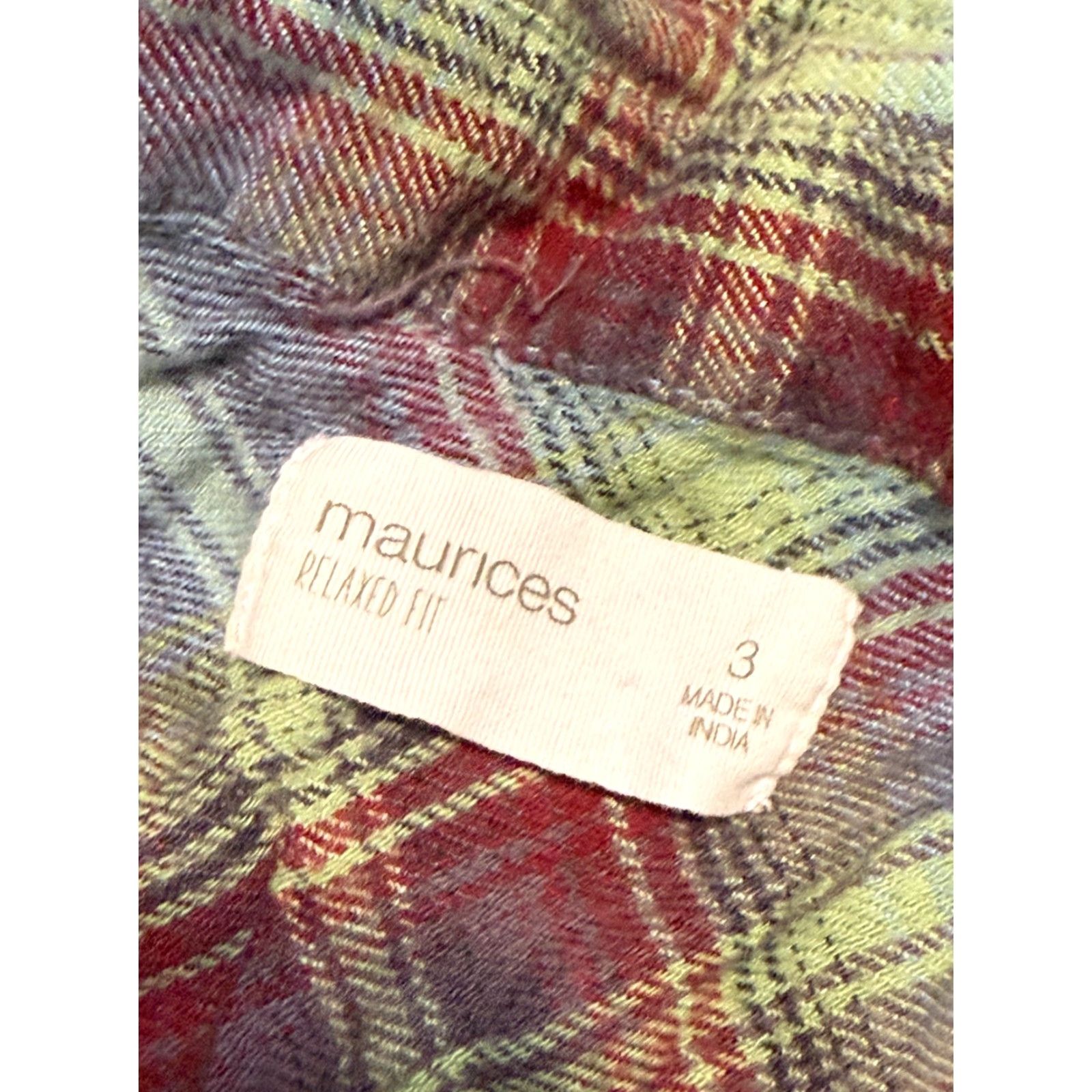 Vintage Maurices Blouse Womens 3X Green Red Blue Plaid Long Sleeve Button Up Relaxed Fit Size XXL / US 16-18 / IT 52-54 - 5 Thumbnail