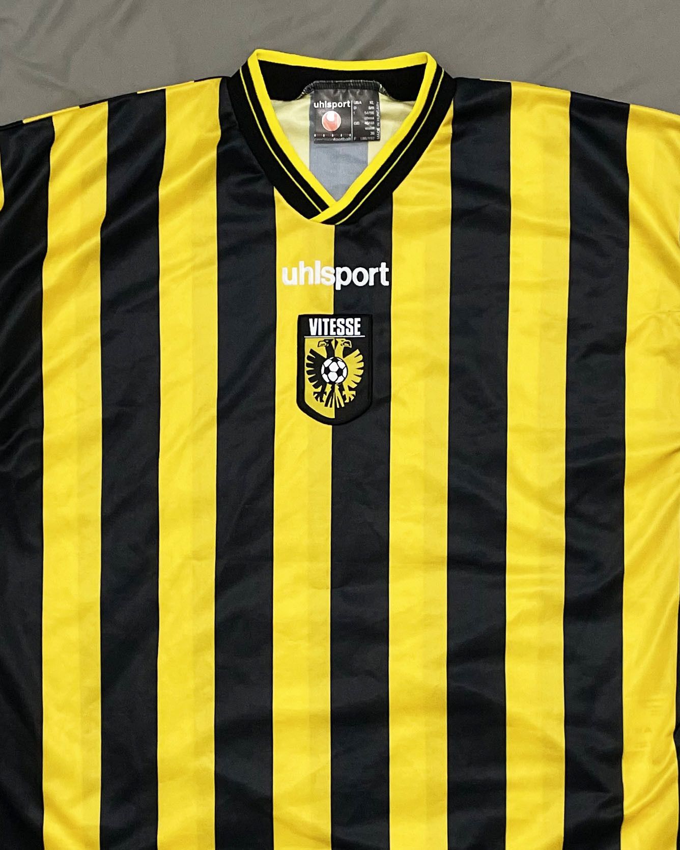 Other Vitesse Home Kit 2001 2002 Size US XL / EU 56 / 4 - 4 Thumbnail