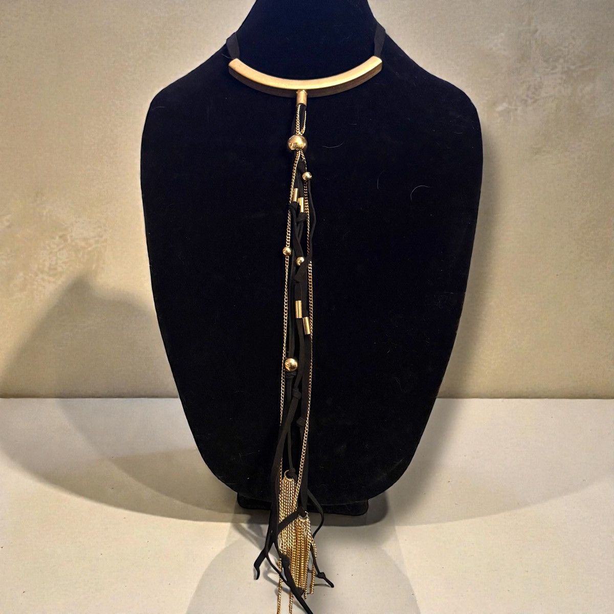 Other MIKA black and gold lariat choker statement necklace Size ONE SIZE - 1 Thumbnail