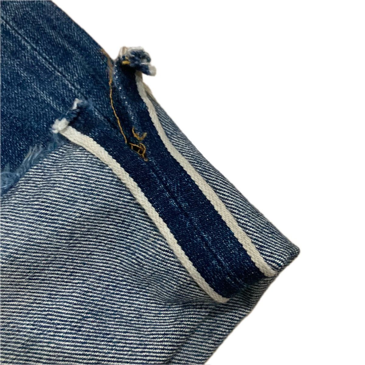 VINTAGE 30x34 LEVI’S BIG E 501XX SELVEDGE DISTRESSED JEANS