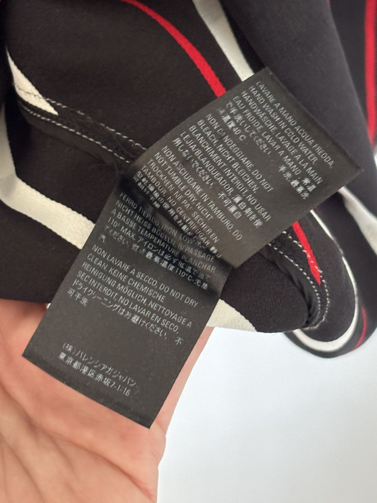 Balenciaga Balenciaga Back Logo Shirt Size US S / EU 44-46 / 1 - 12 Thumbnail