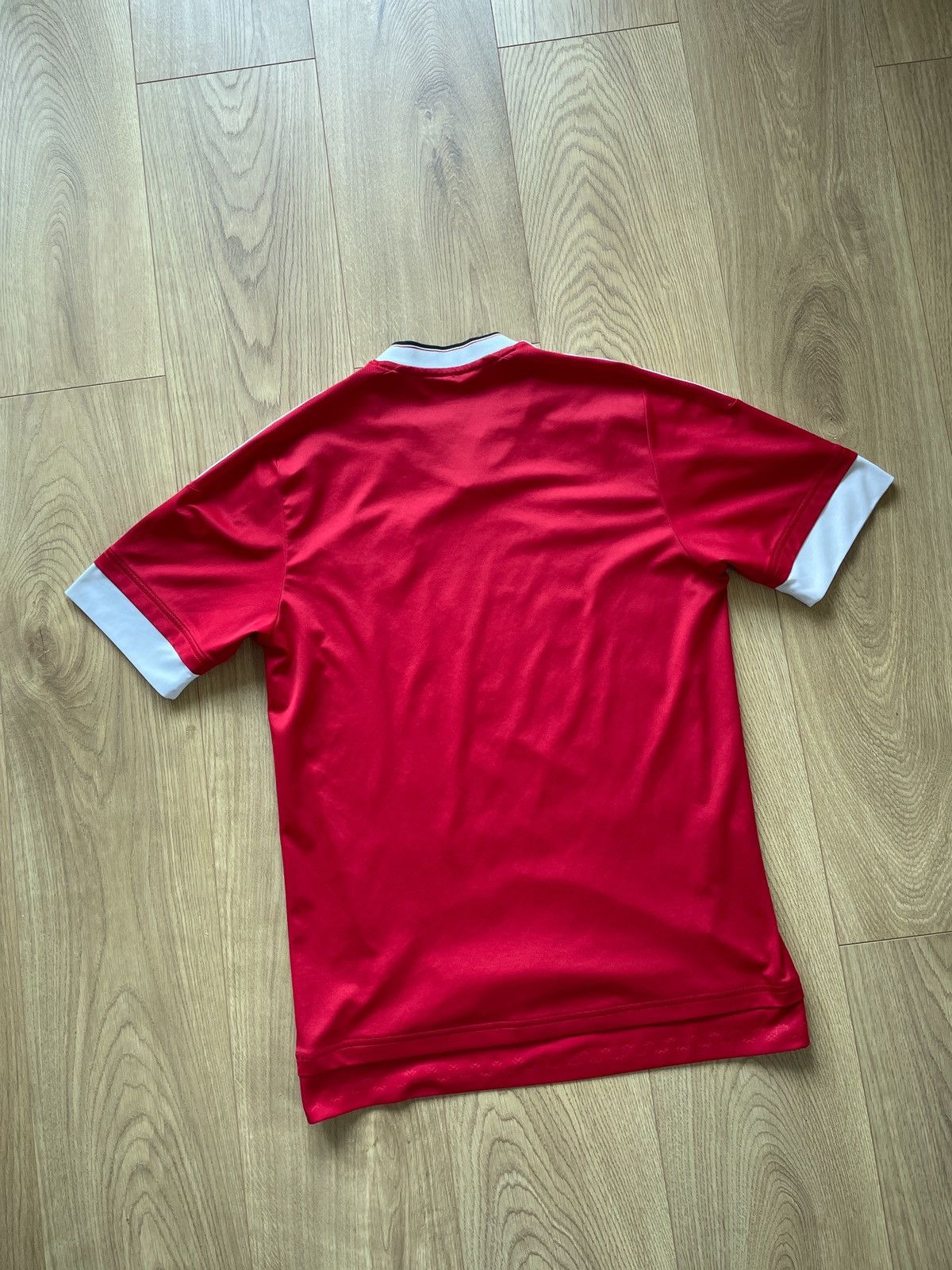 Adidas Rare T-Shirt Manchester United Adidas 2015 Football hype Size US S / EU 44-46 / 1 - 2 Thumbnail