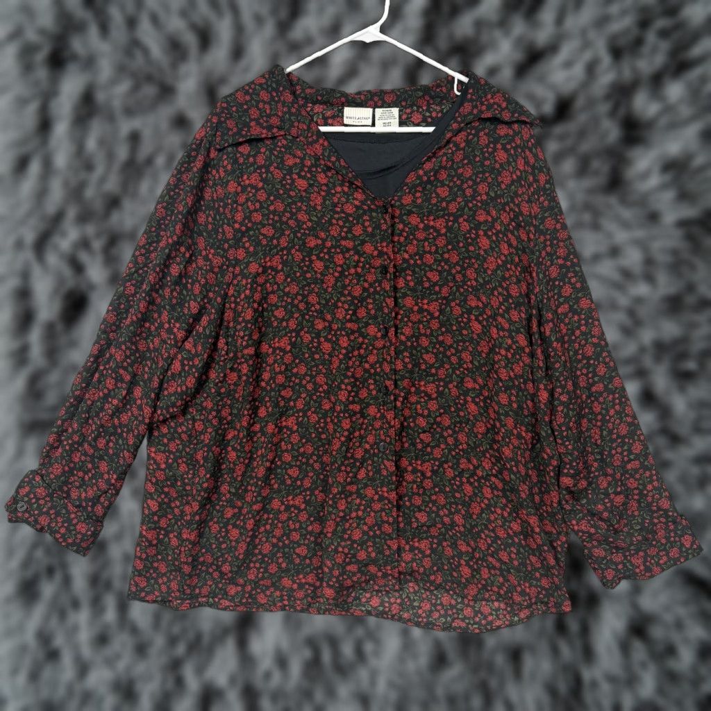 Vintage VINTAGE White Stag Blouse 22W/24W Plus Black Red Floral 90s Grunge Gothic Floral Long Sleeve Button-Up Women Womens Size 4XL / US 24-26 - 1 Thumbnail