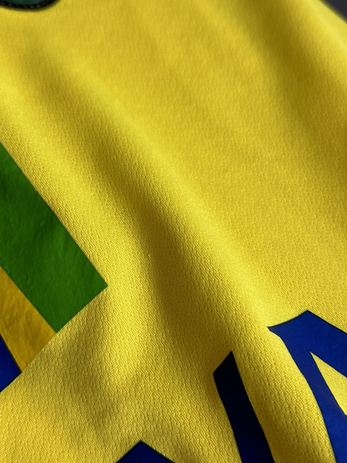 Errea Norwich City 12/13 Home Football Long Sleeve Jersey Size US M / EU 48-50 / 2 - 12 Thumbnail