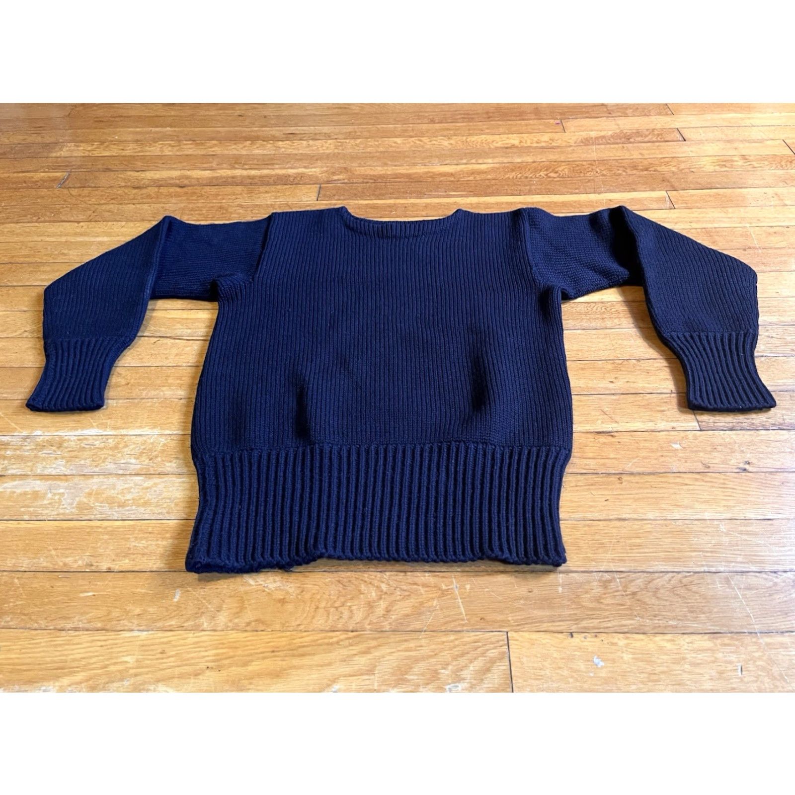 Vintage VINTAGE Gimbel Brothers Wool Sweater Men’s 40 (Fits M) Navy Blue Shirt Pullover Crew Neck Size US M / EU 48-50 / 2 - 2 Thumbnail