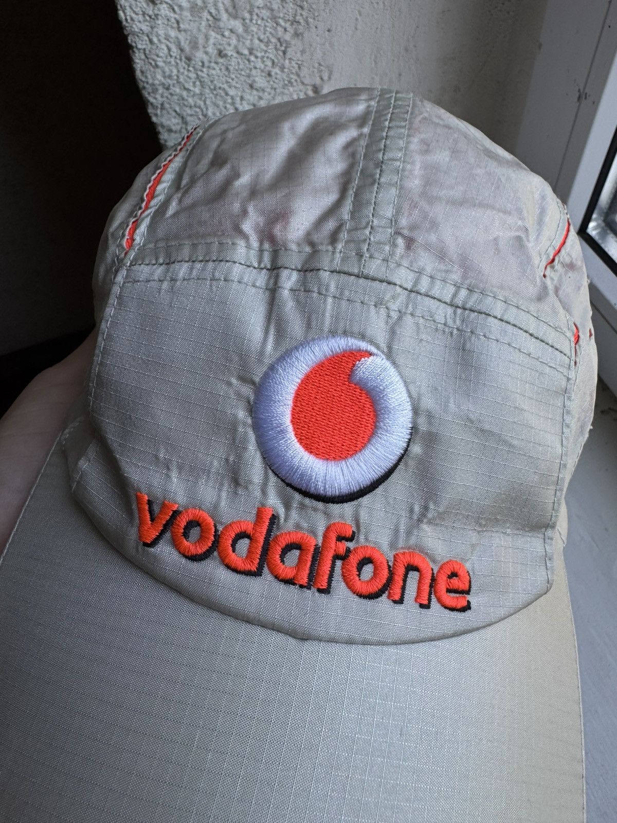 Mercedes-Benz Vodafone McLaren Mercedes 5-Panel Cap Hamilton F1 Vintage Size ONE SIZE - 3 Thumbnail