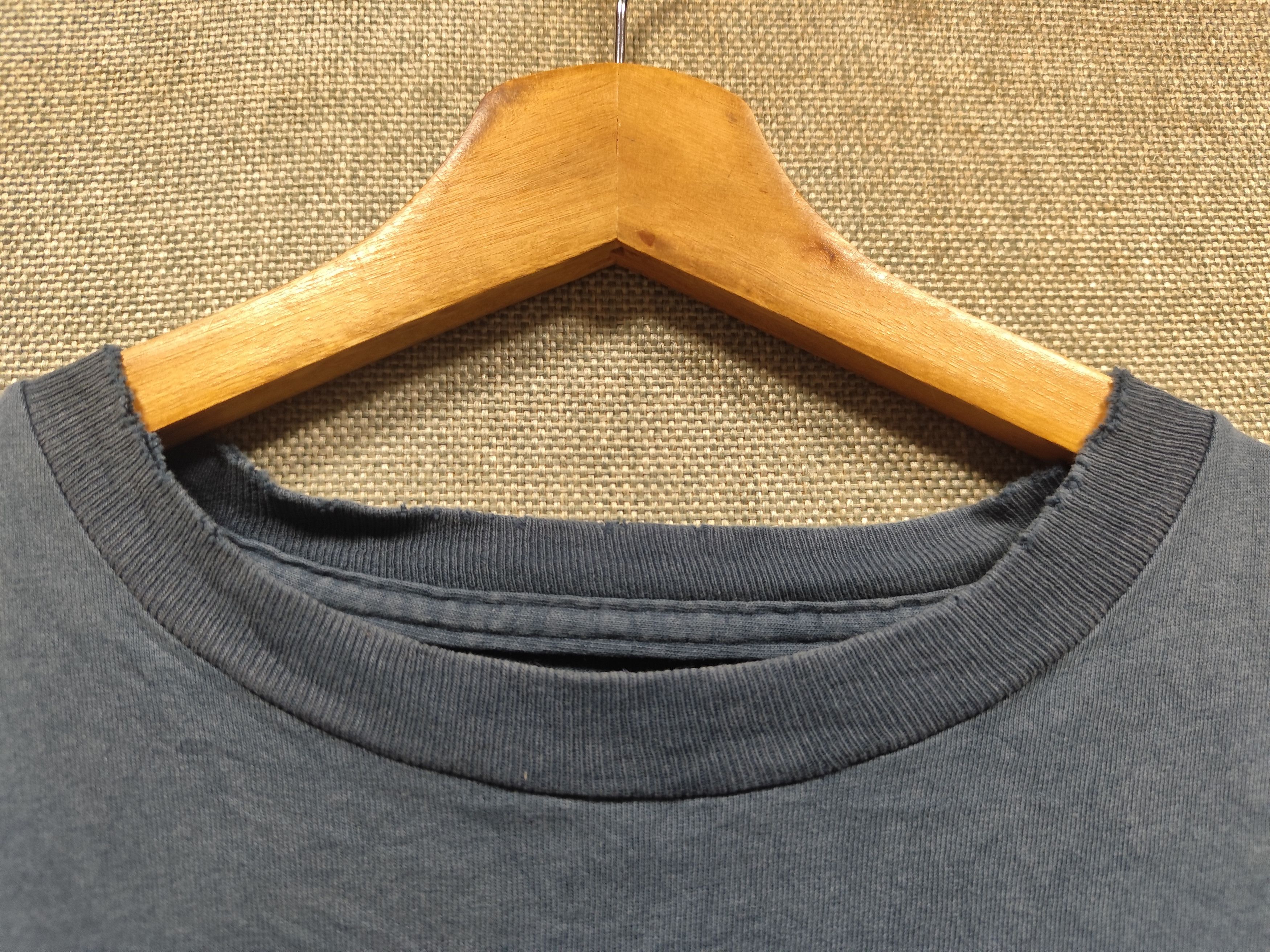 Stussy × Vintage Vintage 90s t shirt stussy small logo made in usa Size US L / EU 52-54 / 3 - 4 Thumbnail