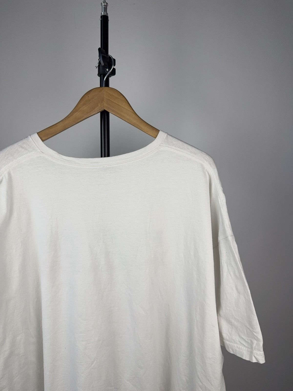 Band Tees × Vintage Ironic Y2K Graphic Tee – Future MILF Print Distressed White Size US XL / EU 56 / 4 - 8 Thumbnail