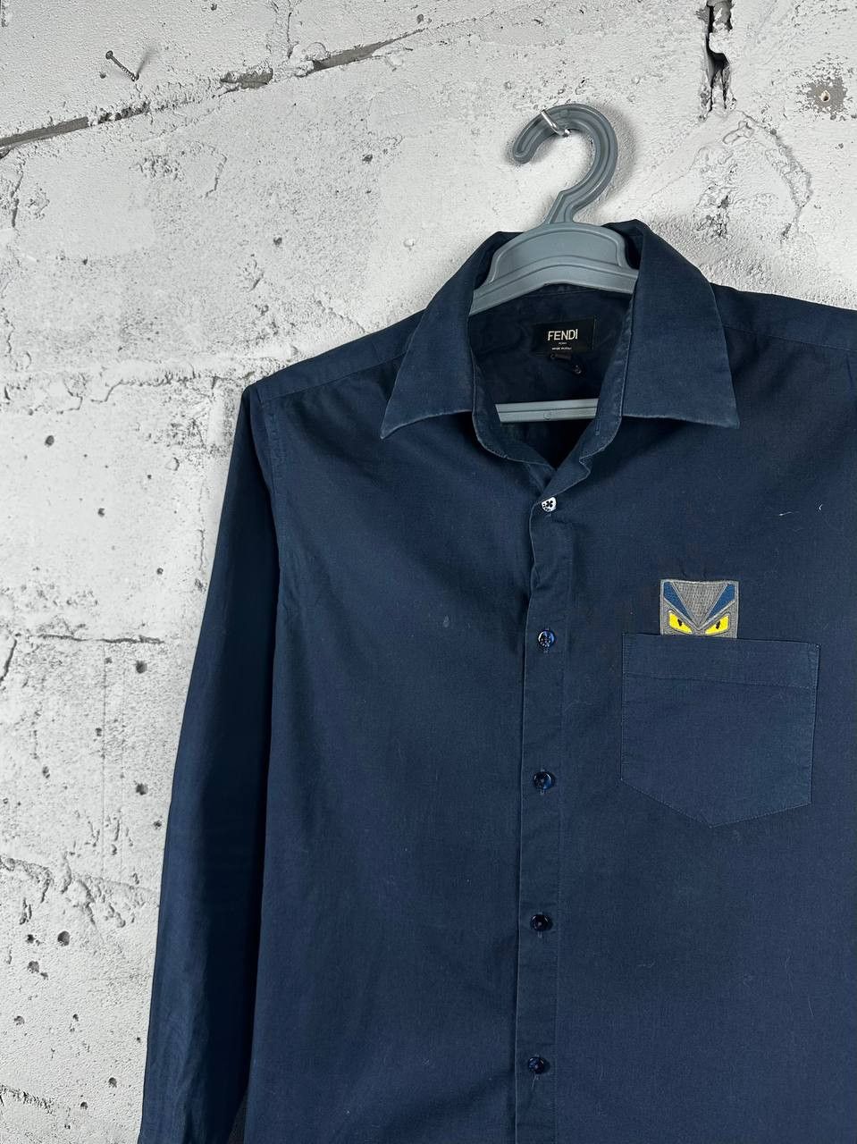 Fendi Rare Vintage Fendi Eyes Pocket Logo Casual Shirt Size S Size US S / EU 44-46 / 1 - 1 Thumbnail