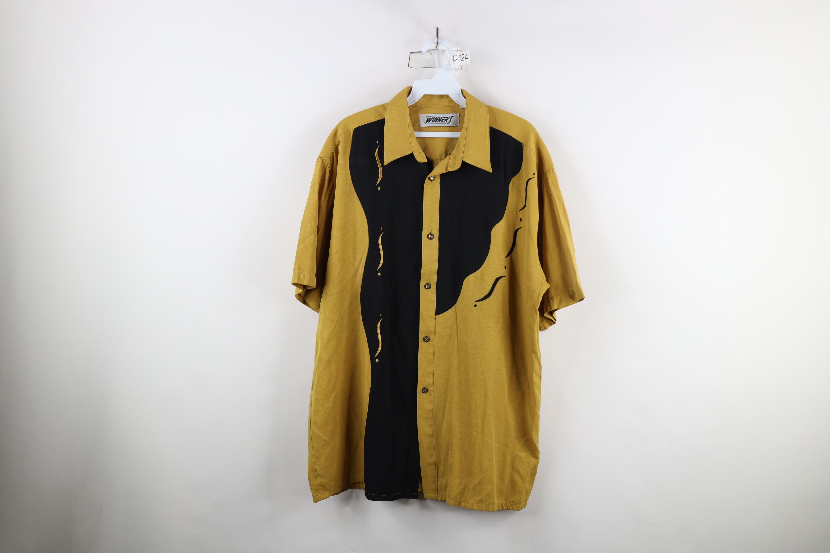 Vintage Vintage 90s Streetwear Western Short Sleeve Button Shirt Size US L / EU 52-54 / 3 - 1 Thumbnail