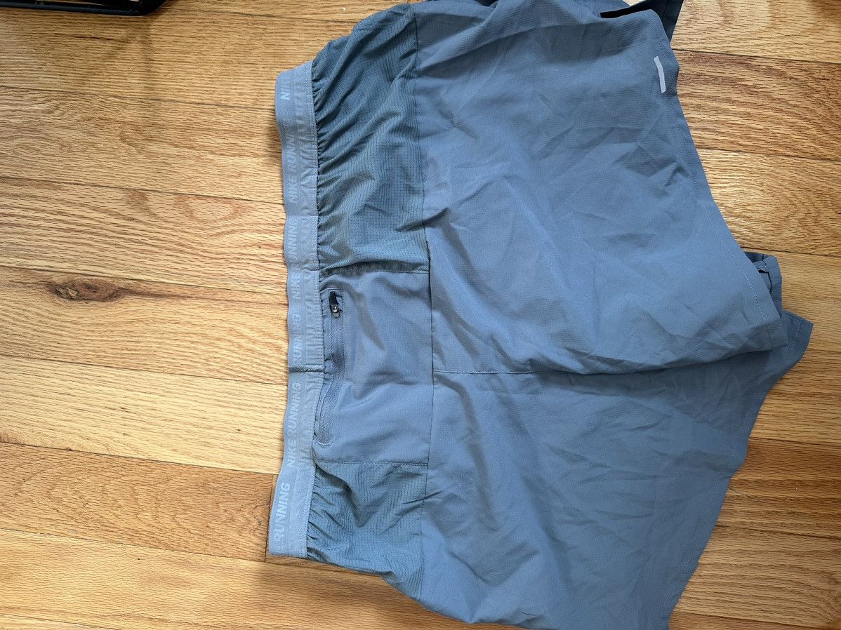 Nike Nike running shorts Size US 40 / EU 56 - 5 Thumbnail