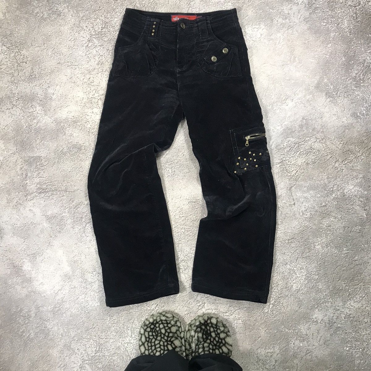 Vintage Vintage 90s Japanese Baggy Cargo Pants Black Skate Faded 28 Size 28" / US 6 / IT 42 - 2 Thumbnail