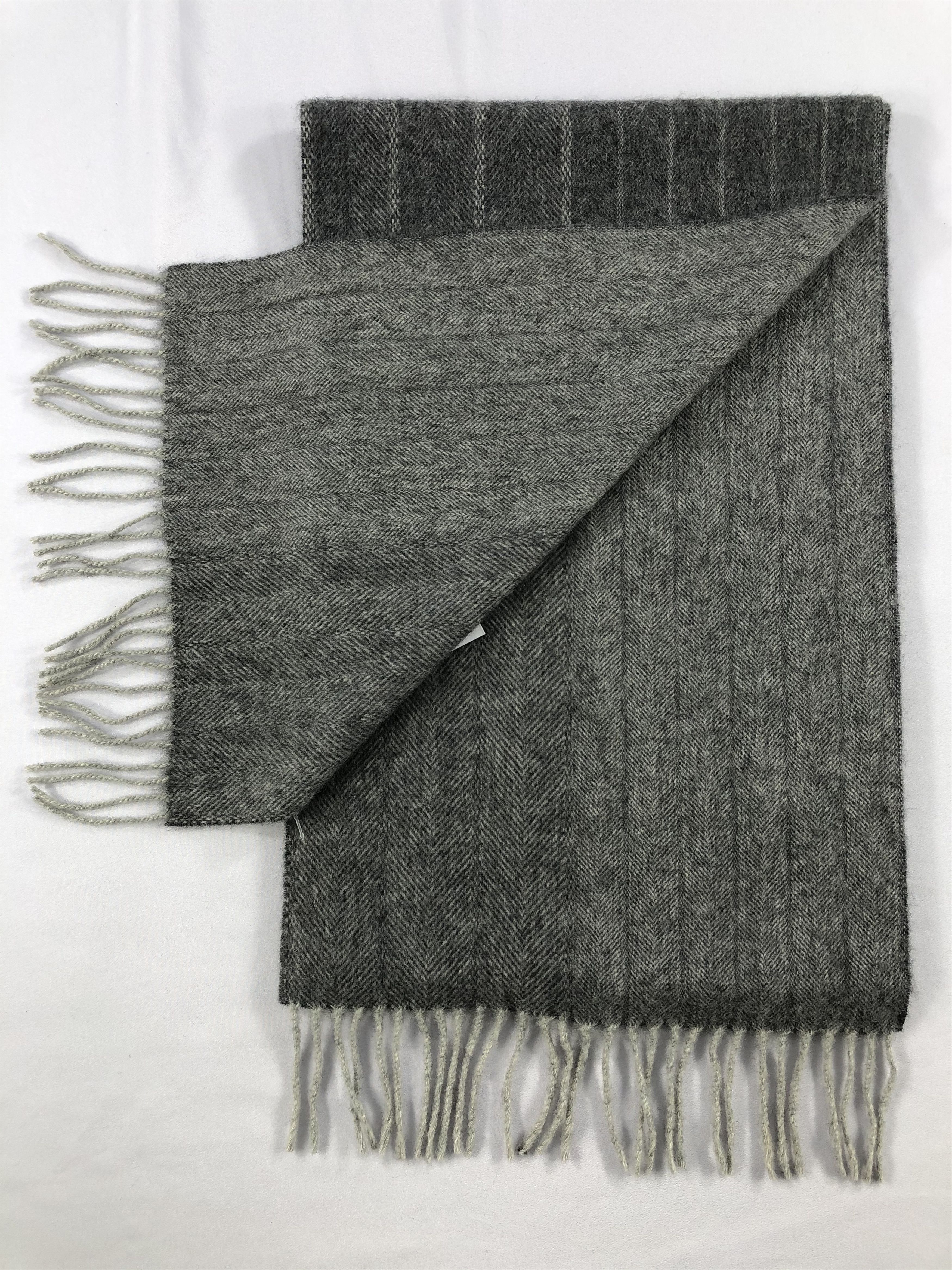 Calvin Klein Vintage Calvin Klein Scarf/Muffler/Neckwear MF1756 Size ONE SIZE - 4 Thumbnail