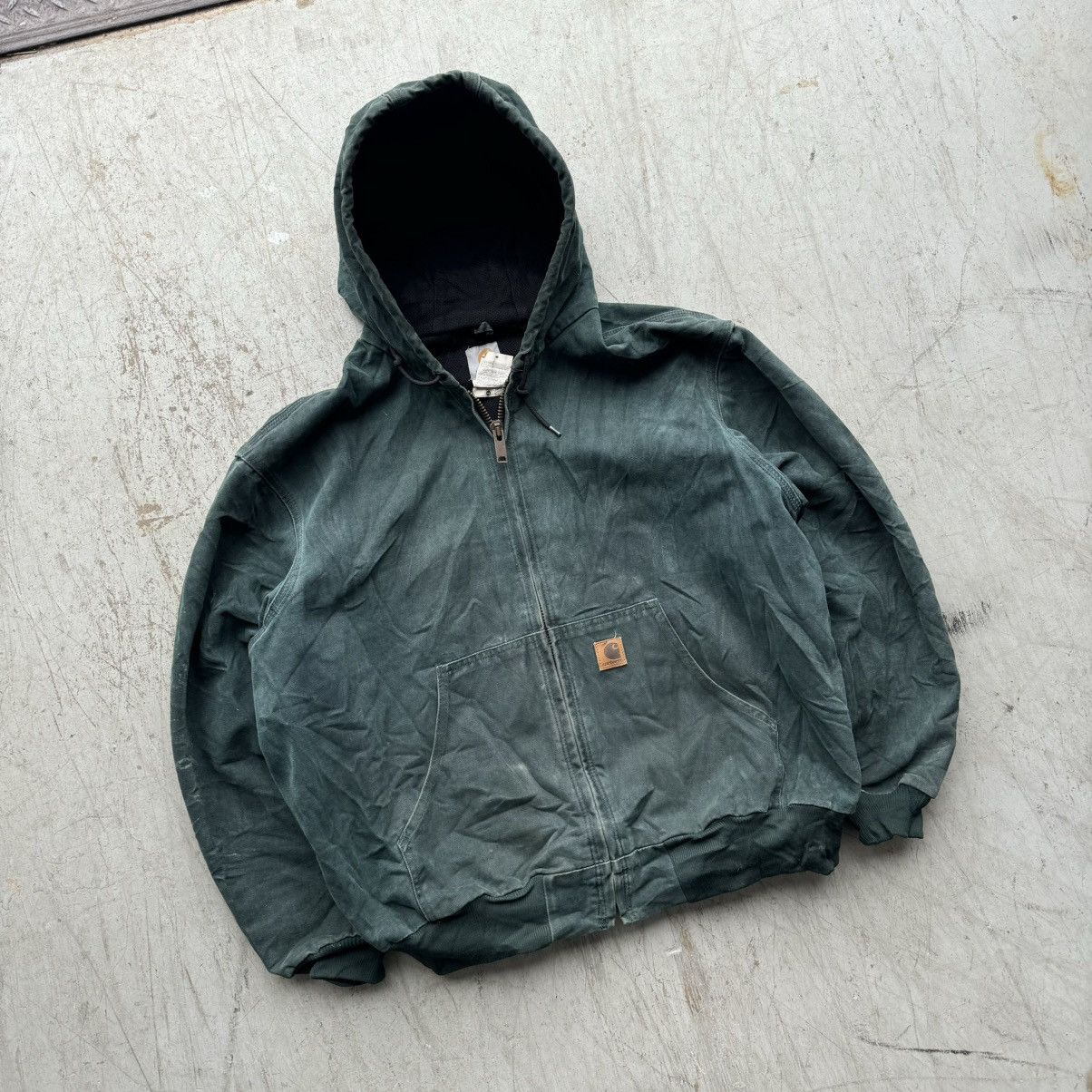 Carhartt × Vintage Vintage Carhartt Forest Green Faded Distressed Jacket Hooded Size US XXL / EU 58 / 5 - 2 Thumbnail