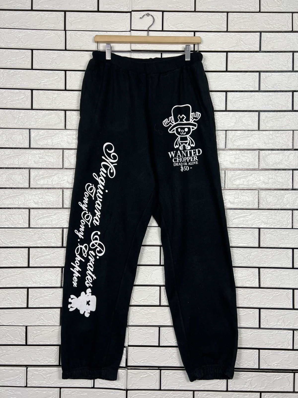 One Piece ONE PIECE Wanted Chopper Big Logo Sweatpant #4191-C190 Size US 30 / EU 46 - 1 Thumbnail