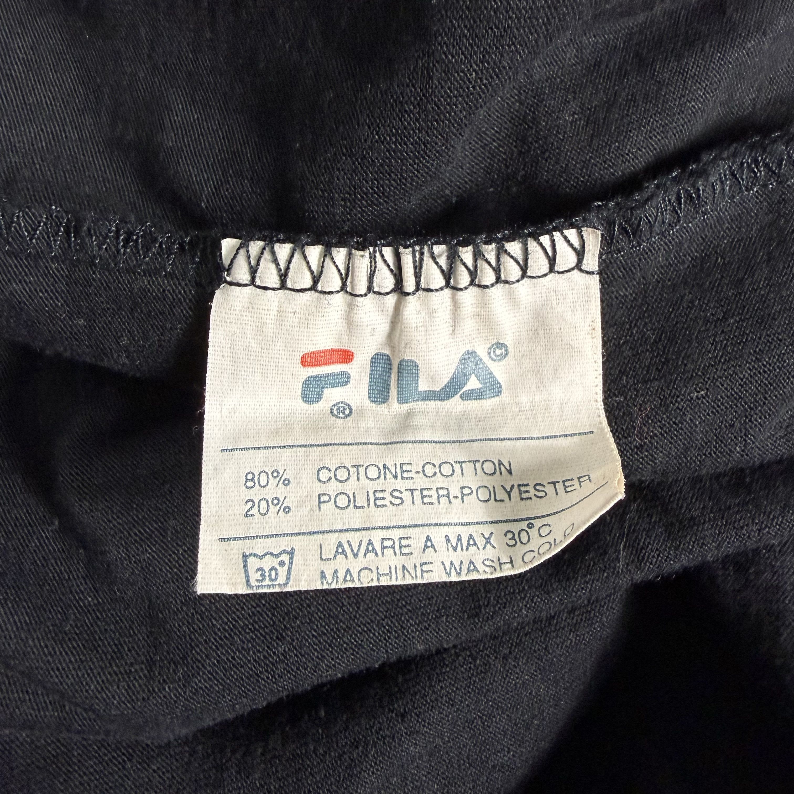 Fila 🔥RARE🔥Vintage Fila USA Spell Out T-shirt Size US M / EU 48-50 / 2 - 5 Thumbnail