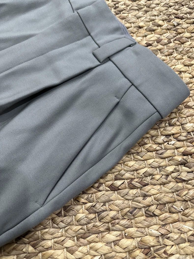 Fear of God Fear of God Solid draped casual trousers Size US 32 / EU 48 - 8 Thumbnail
