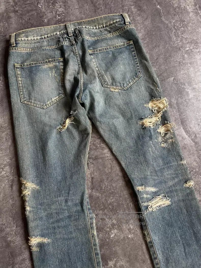 Saint Laurent Paris Saint Laurent Paris Washed Cat Whiskers Destroyed Denim Je Size US 34 / EU 50 - 4 Thumbnail