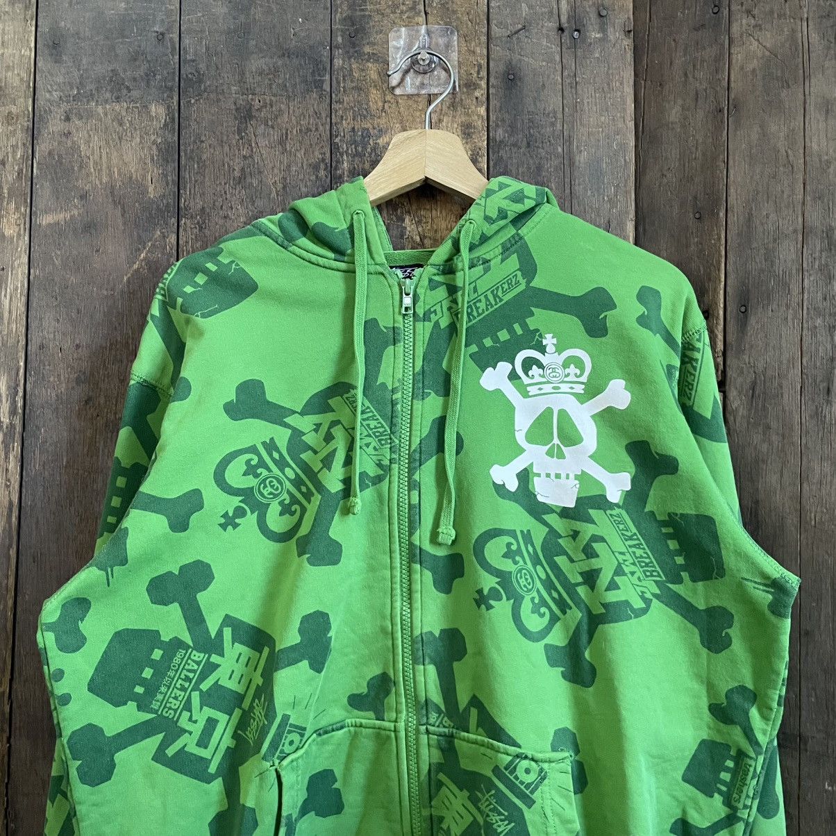 Stussy Vintage Distress Stussy Fullprint Skull Hoodie Size US L / EU 52-54 / 3 - 3 Thumbnail