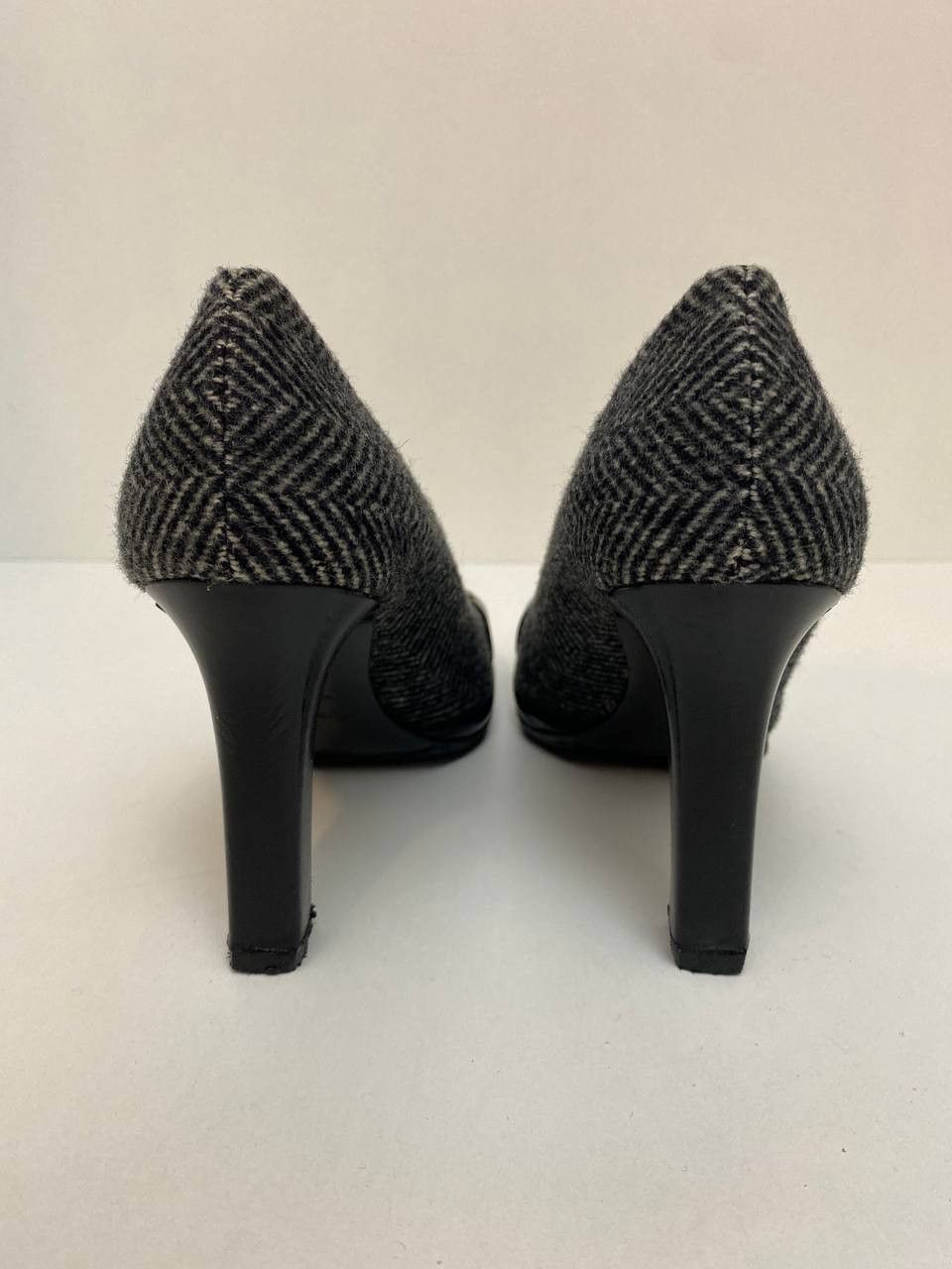 Burberry Burberry Nova Logo Black Pump Wool High Heels Shoes Vintage Size US 6.5 / IT 36.5 - 8 Thumbnail
