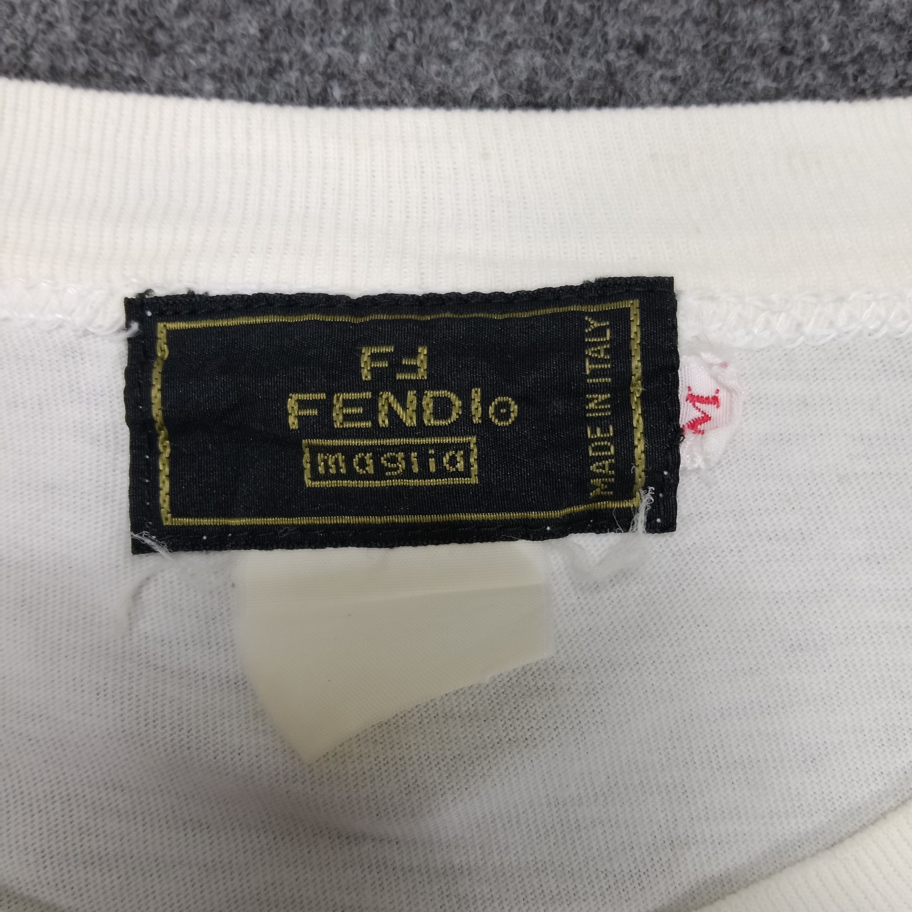 Fendi FENDI Design Italian Luxury Designer Tshirt Size US M / EU 48-50 / 2 - 4 Thumbnail
