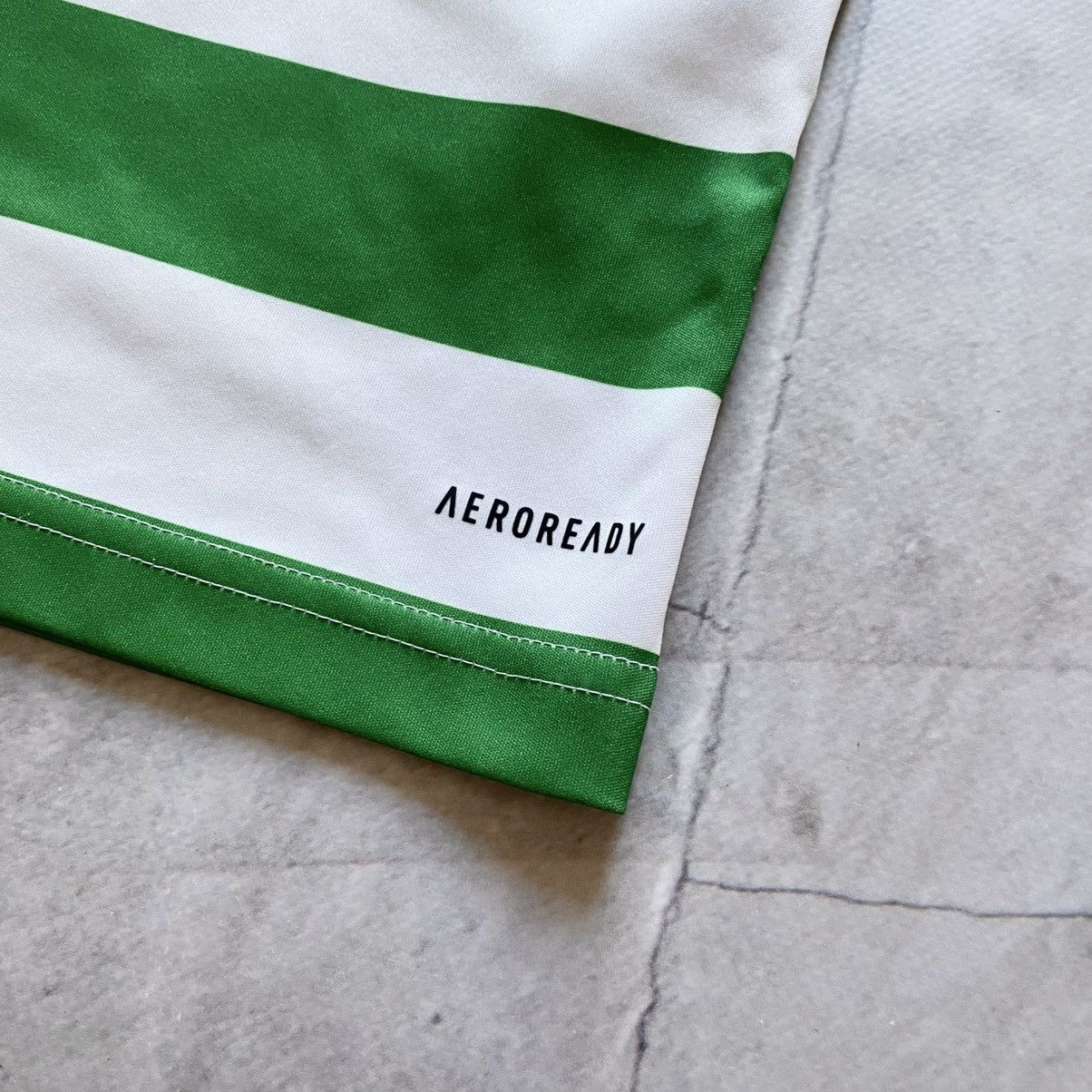 Adidas ☘️ Adidas FC CELTIC 2020-21 White/Green Soccer Jersey Shirt Size US S / EU 44-46 / 1 - 3 Thumbnail