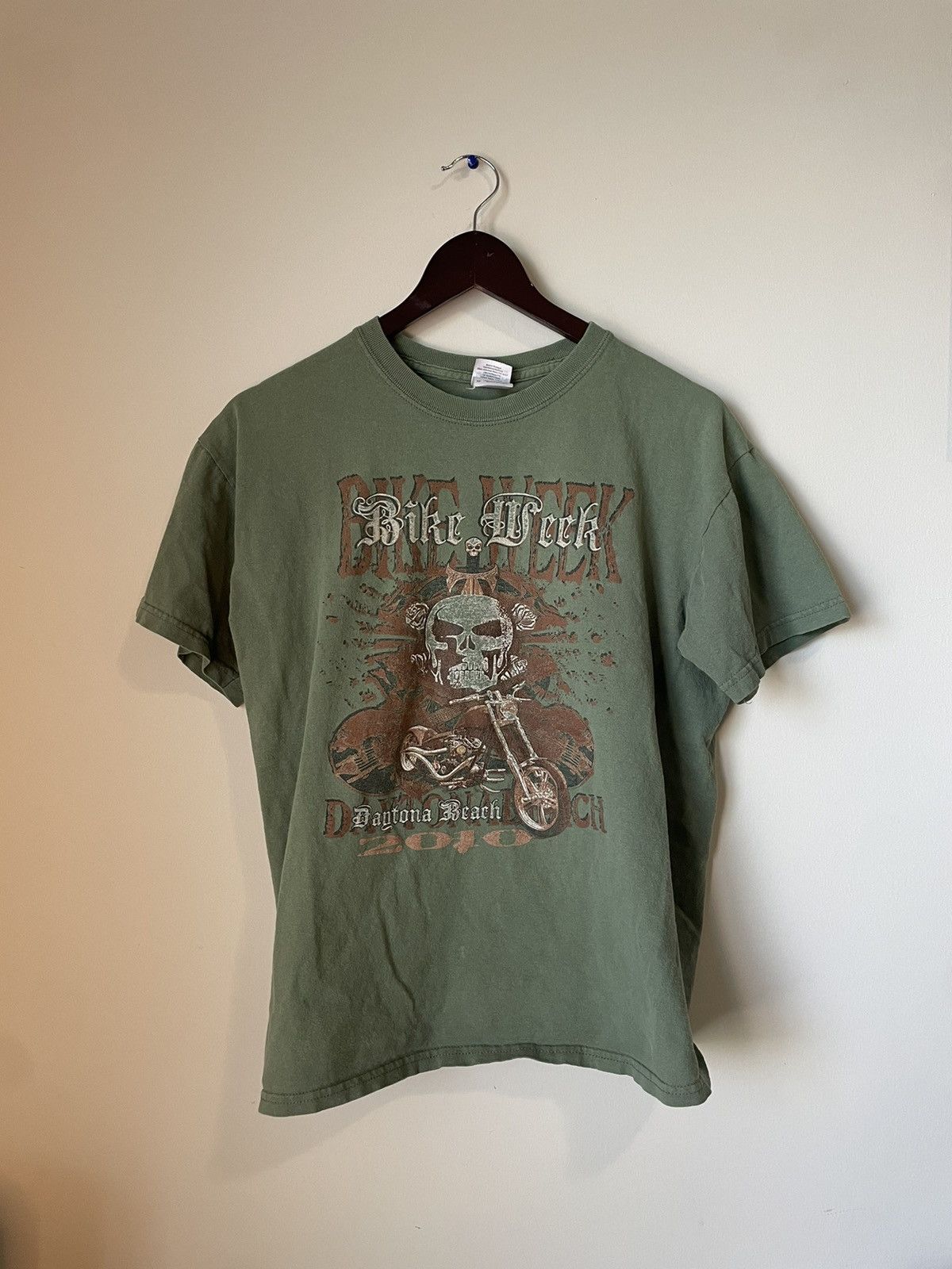 Gildan 2010 y2kesc skull bike week tee Size US M / EU 48-50 / 2 - 1 Thumbnail