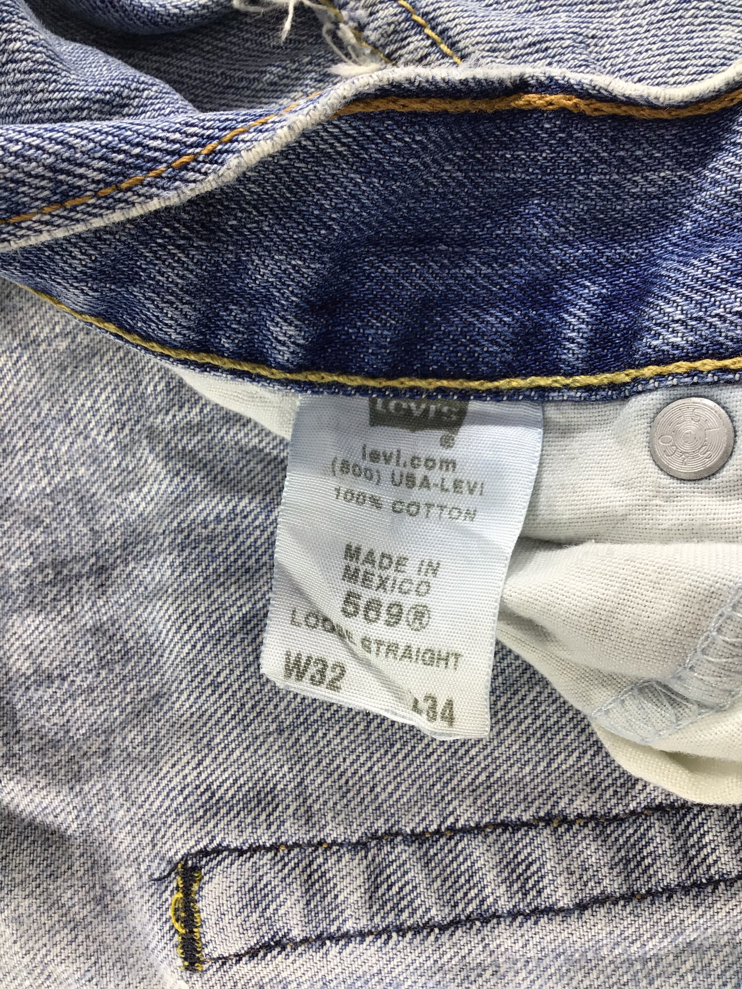 Levi's Vintage Levis 569 Jeans-J582 Size US 33 - 10 Thumbnail