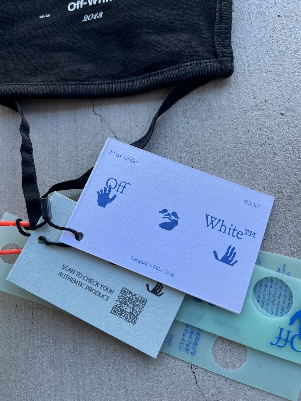 Off-White × Virgil Abloh Off white “helvetica” face mask Size ONE SIZE - 6 Thumbnail